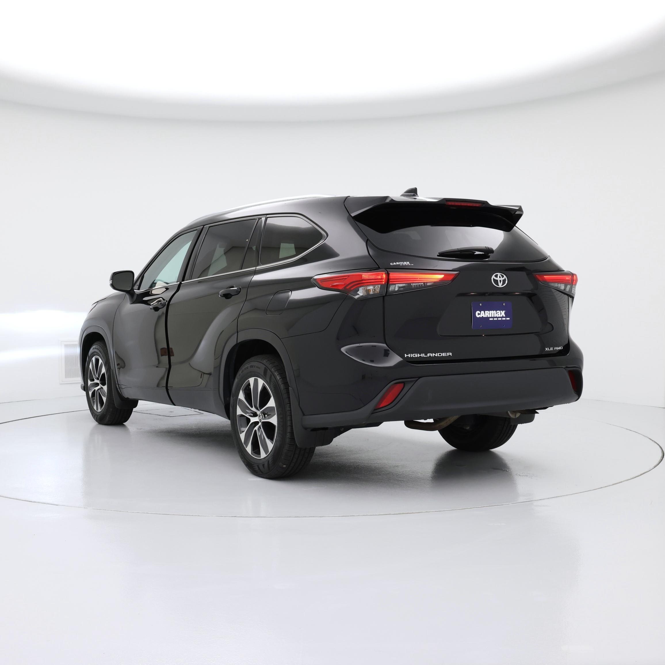 Thumbnail: 2021 Toyota Highlander - 2