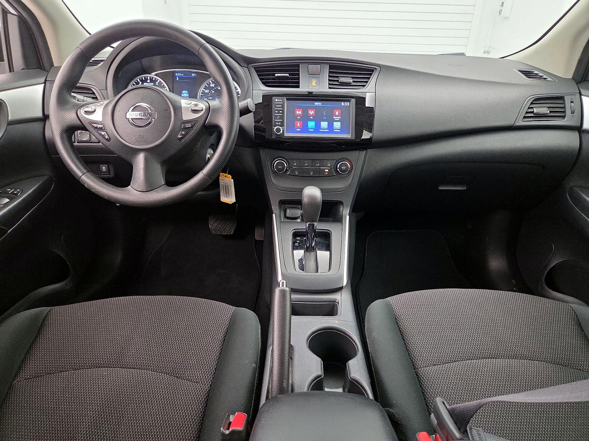 Thumbnail: 2019 Nissan Sentra - 9