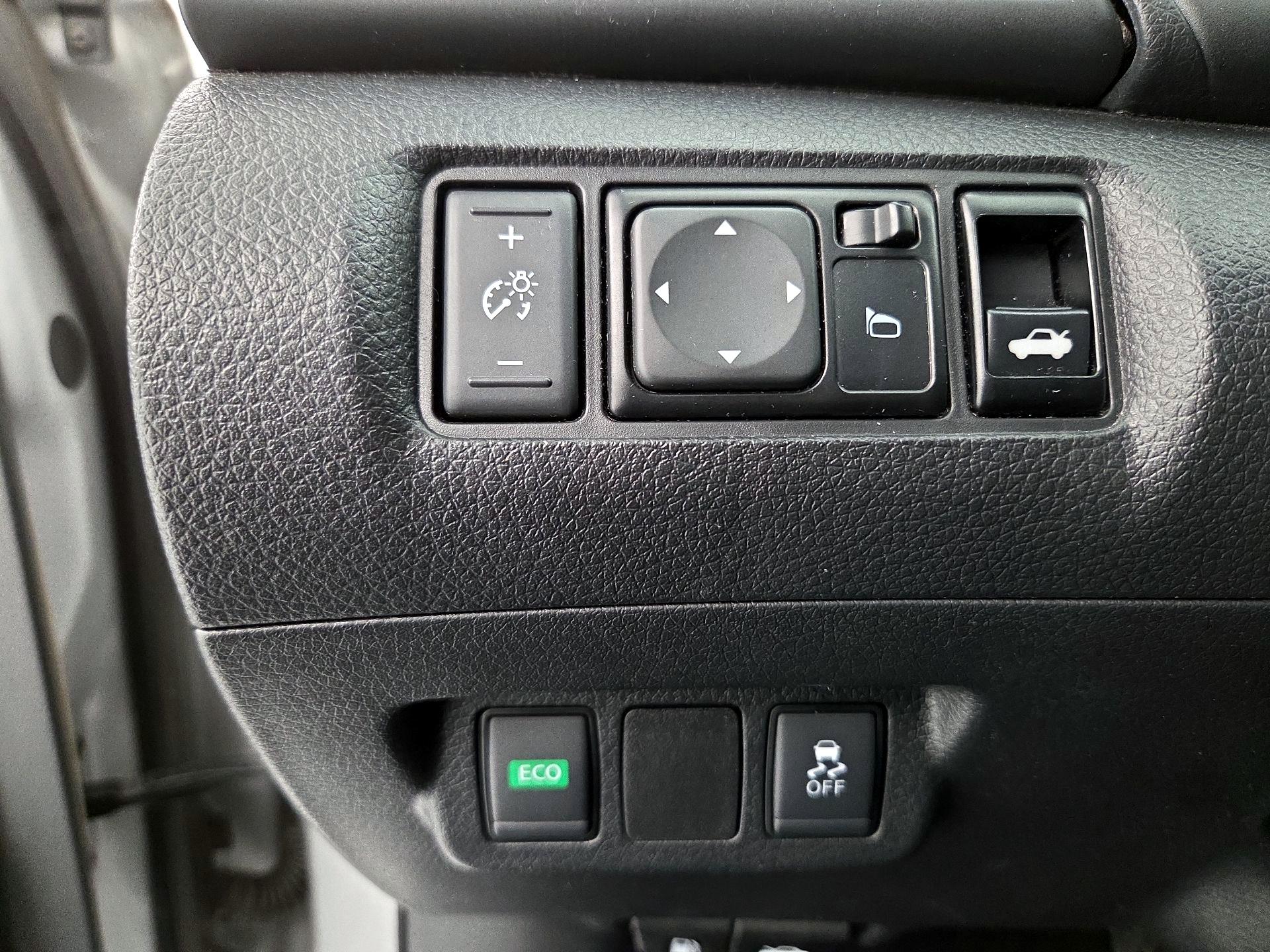 Thumbnail: 2019 Nissan Sentra - 13