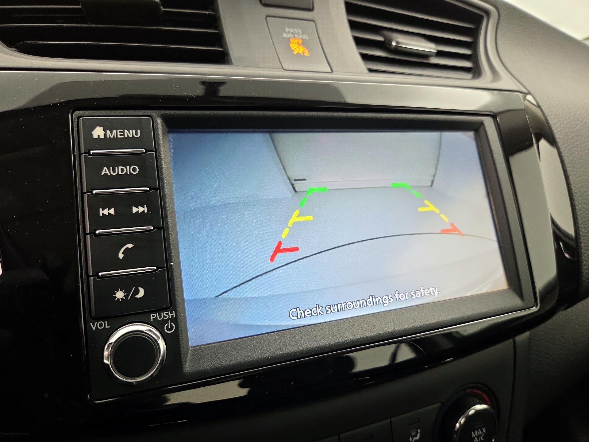 Thumbnail: 2019 Nissan Sentra - 14