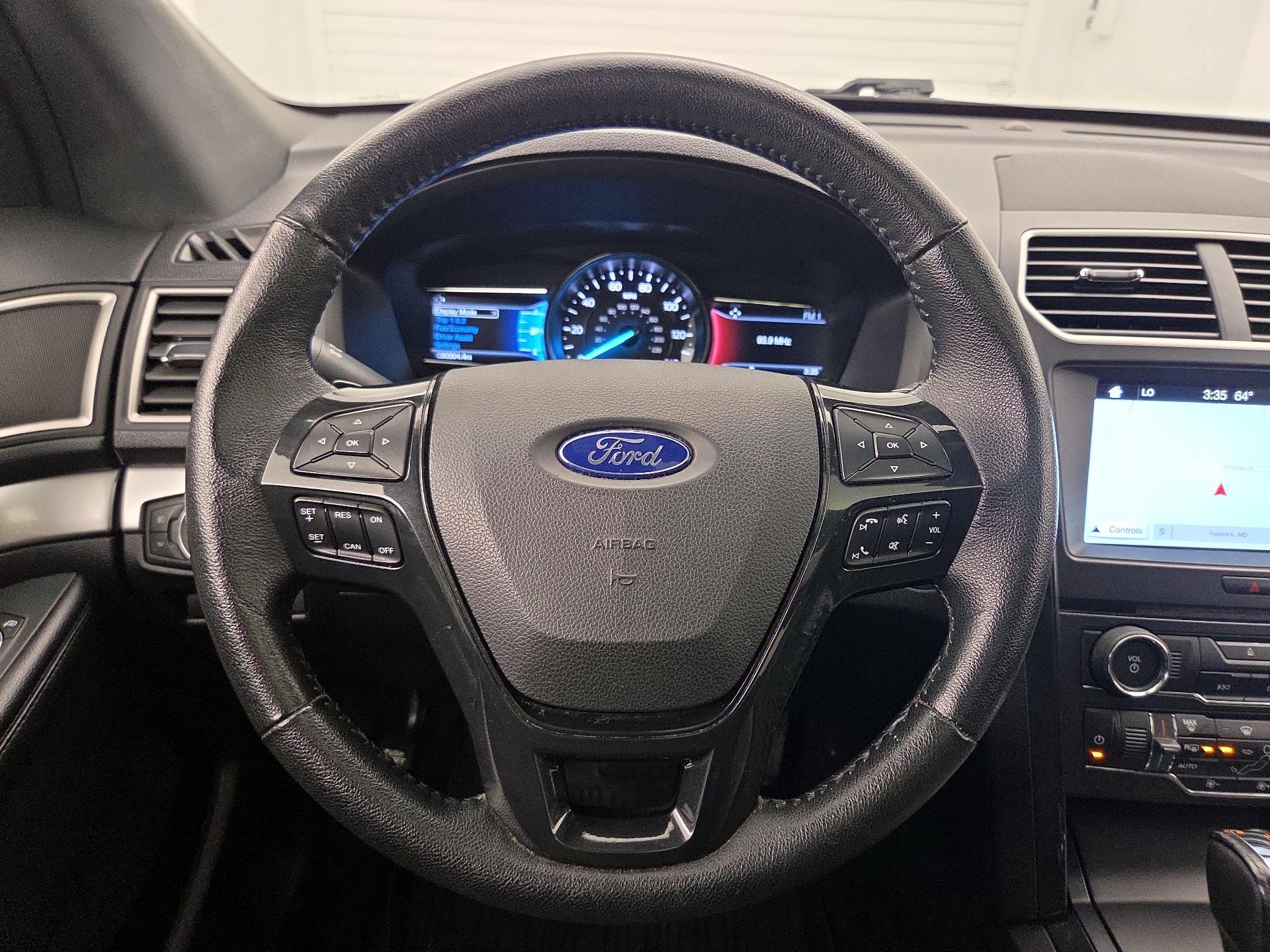 Thumbnail: 2017 Ford Explorer - 10