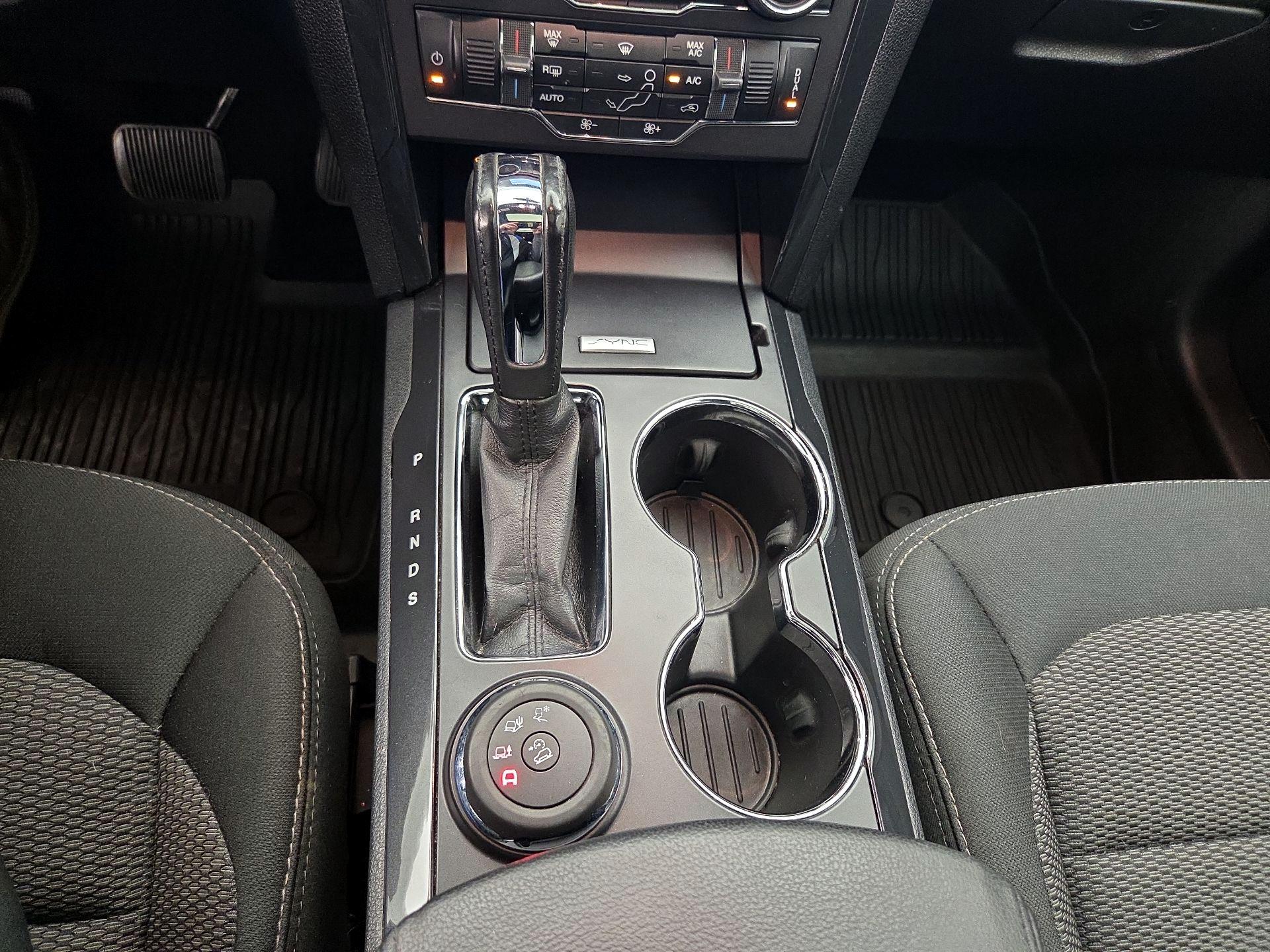 Thumbnail: 2017 Ford Explorer - 18