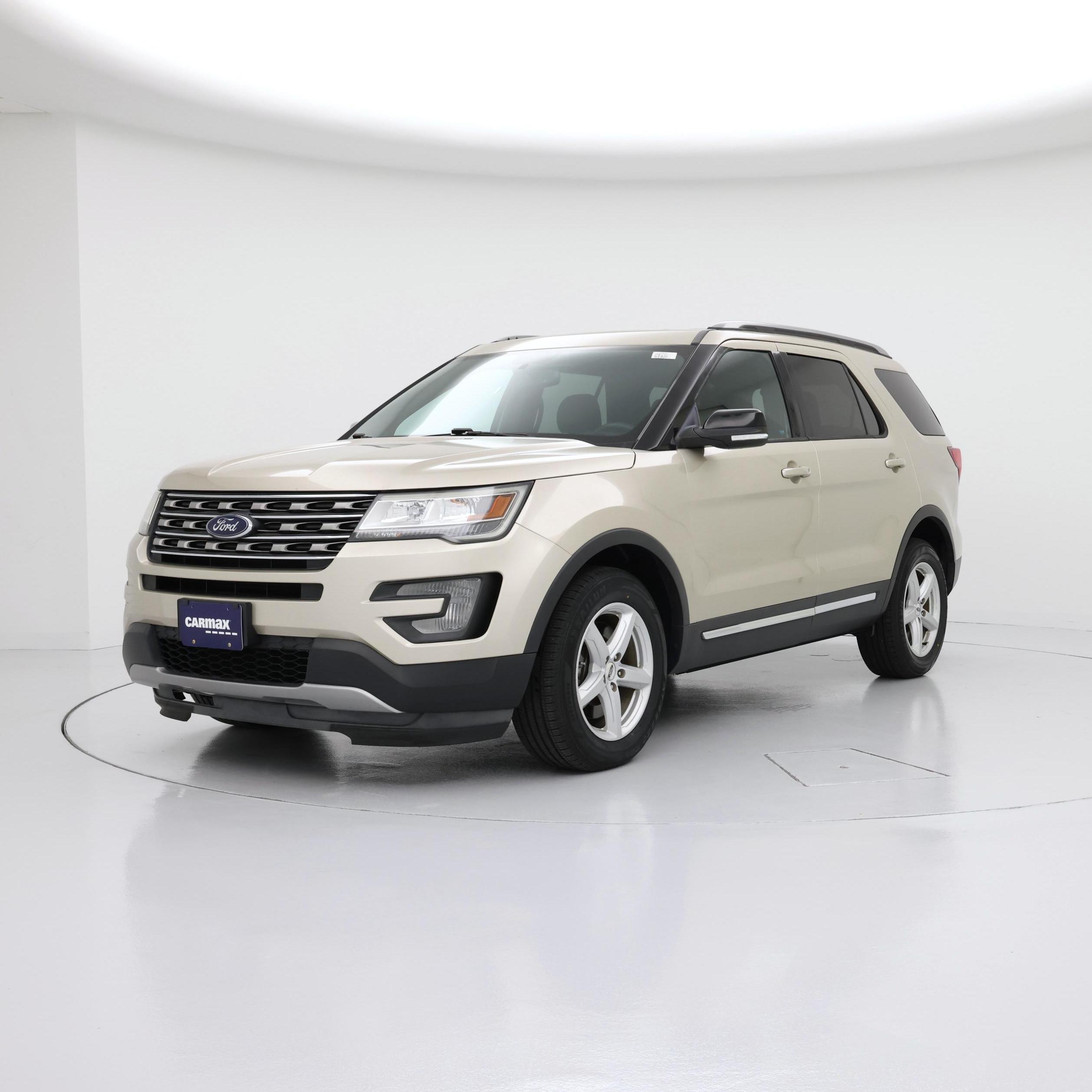 Thumbnail: 2017 Ford Explorer - 4