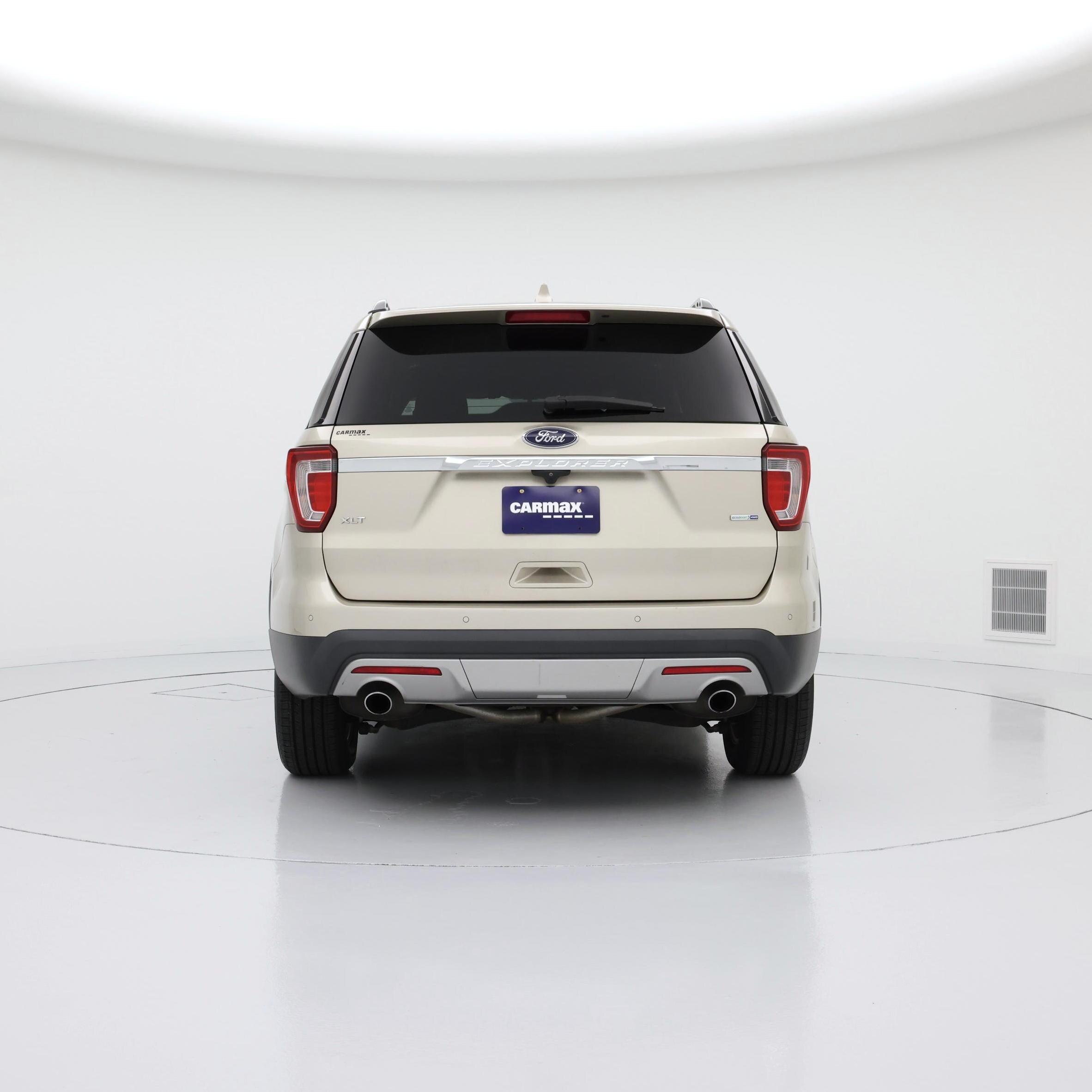 Thumbnail: 2017 Ford Explorer - 6