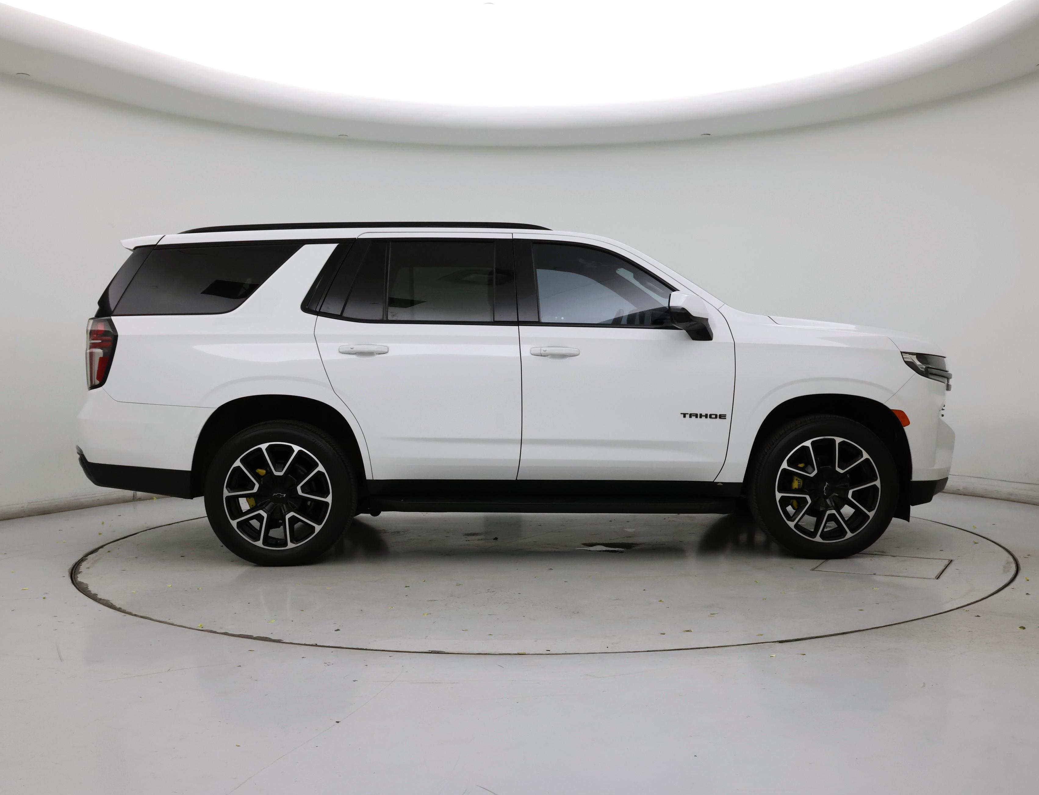 Thumbnail: 2022 Chevrolet Tahoe - 7