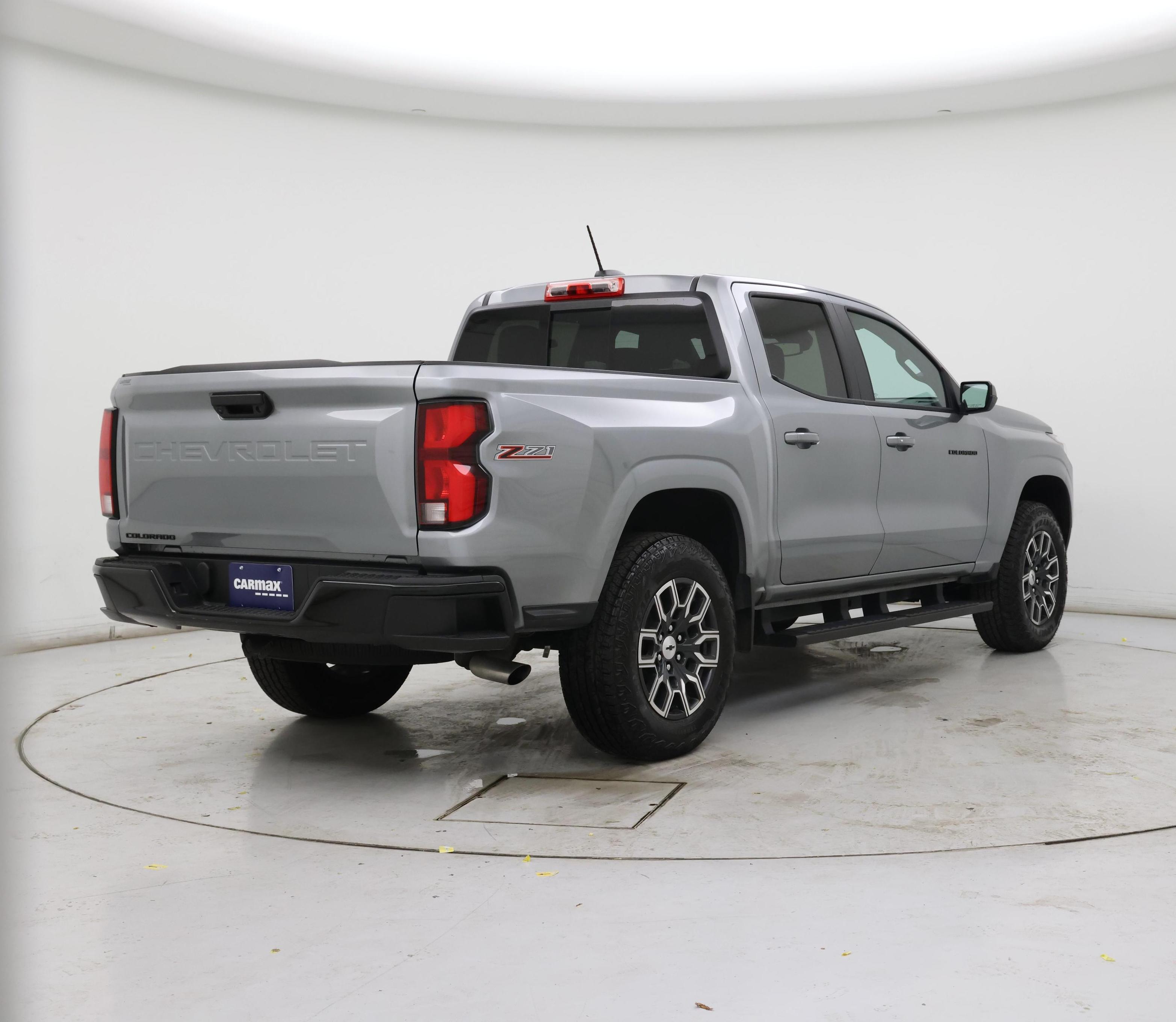 Thumbnail: 2024 Chevrolet Colorado - 8