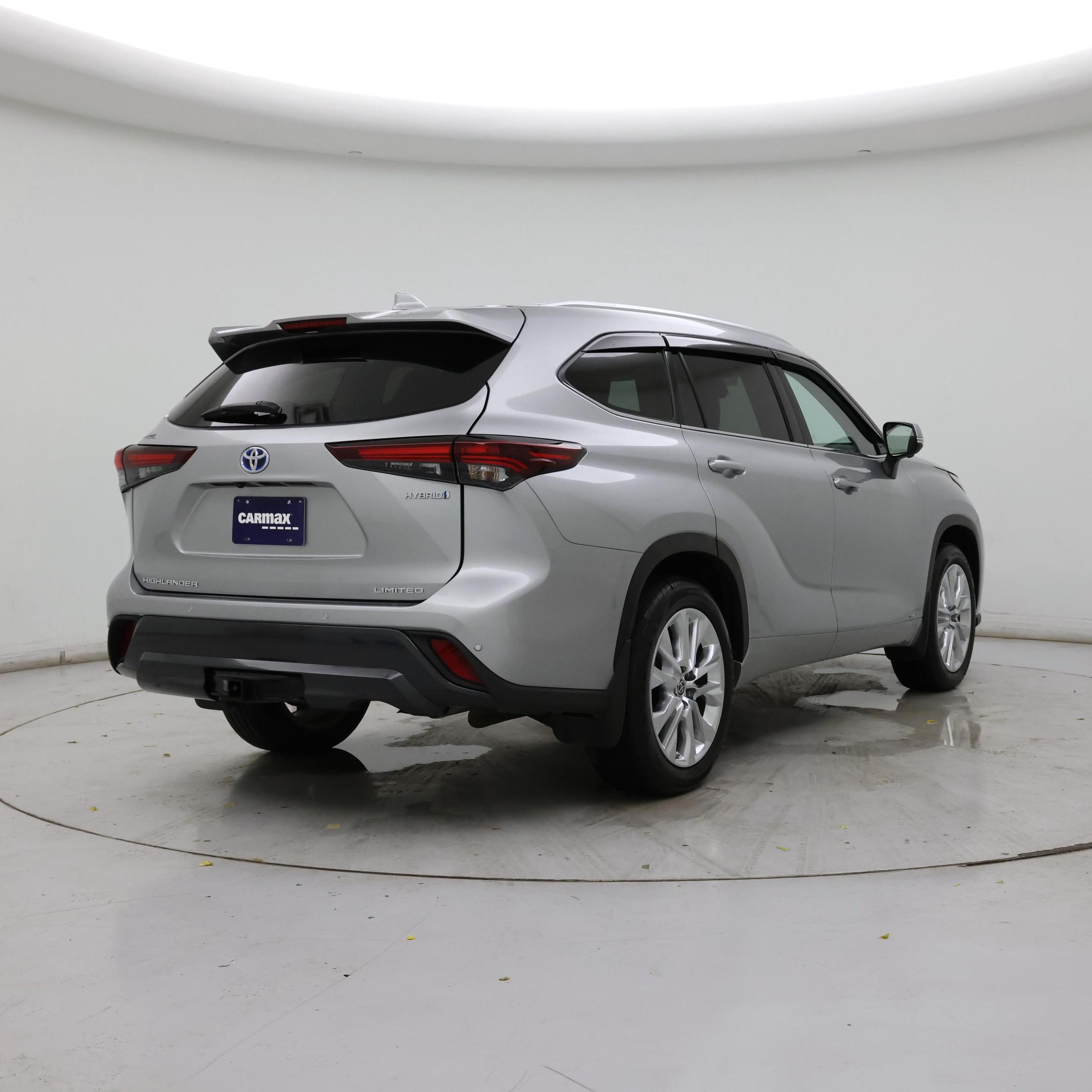 Thumbnail: 2024 Toyota Highlander - 8