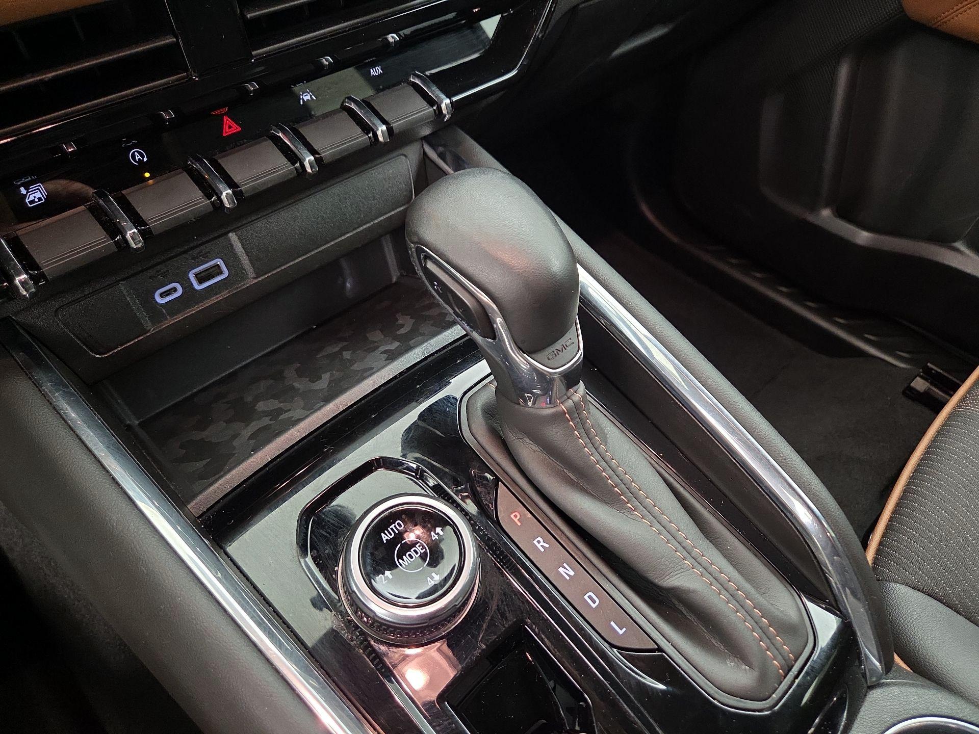 Thumbnail: 2024 GMC Canyon - 18