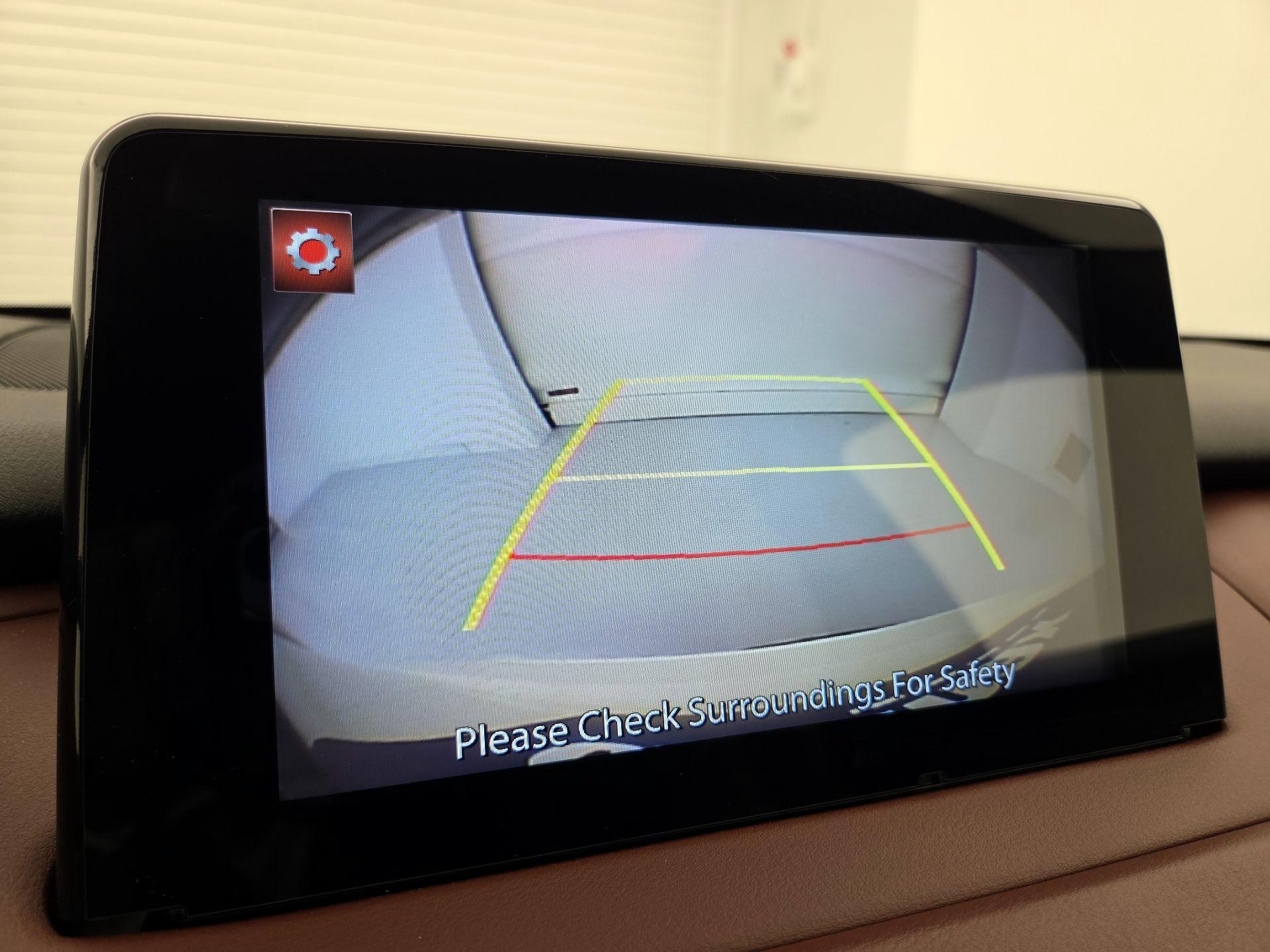 Thumbnail: 2017 Mazda CX-9 - 15