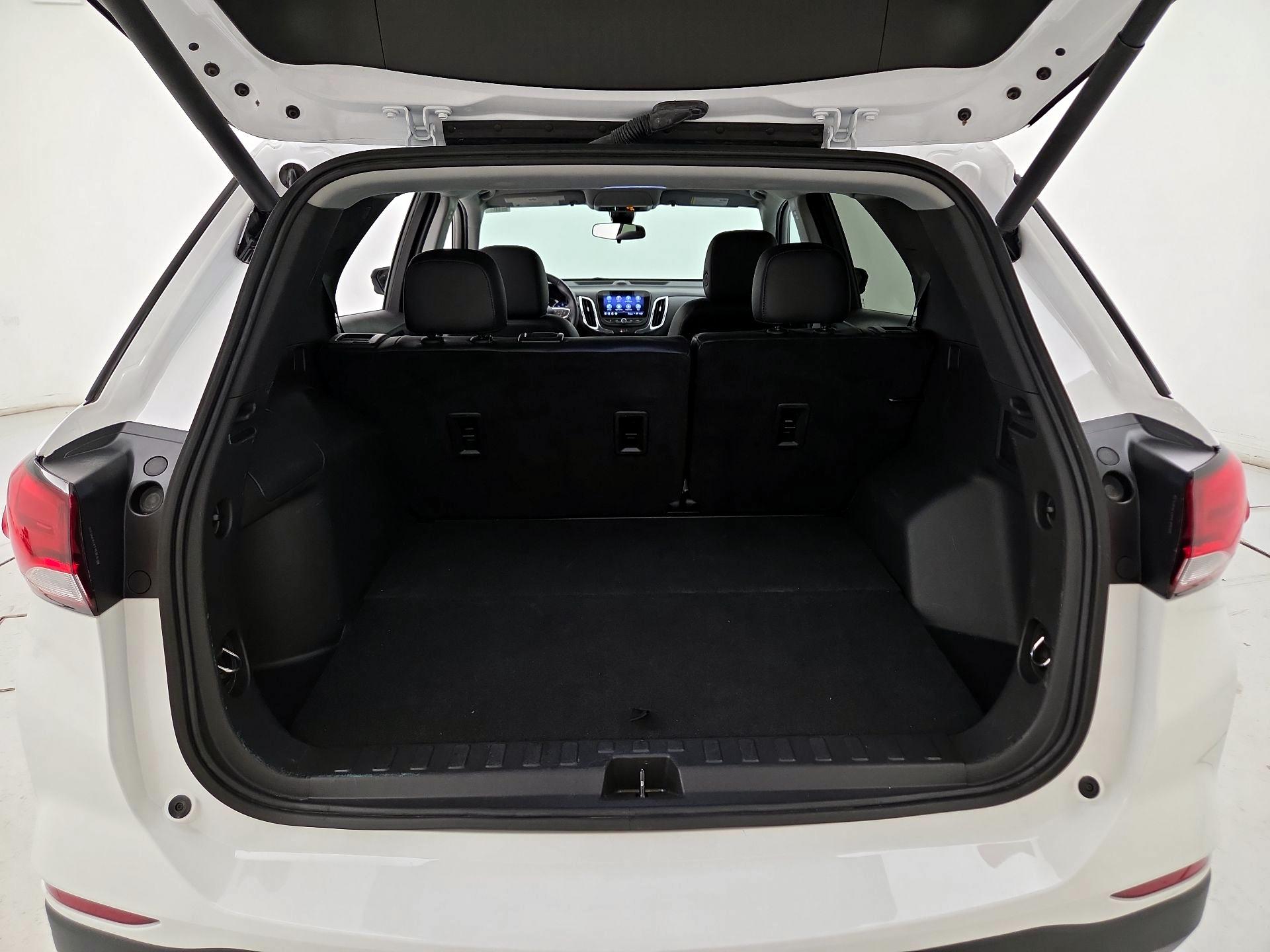Thumbnail: 2024 Chevrolet Equinox - 18