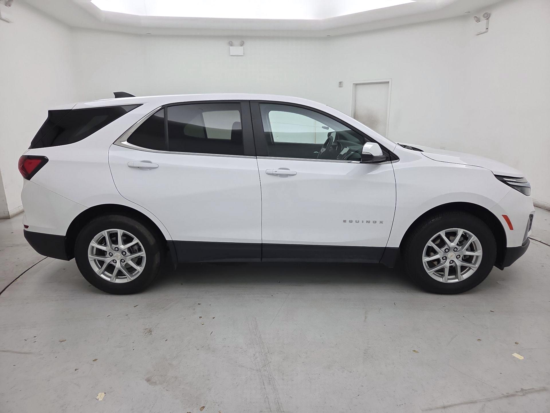 Thumbnail: 2024 Chevrolet Equinox - 4