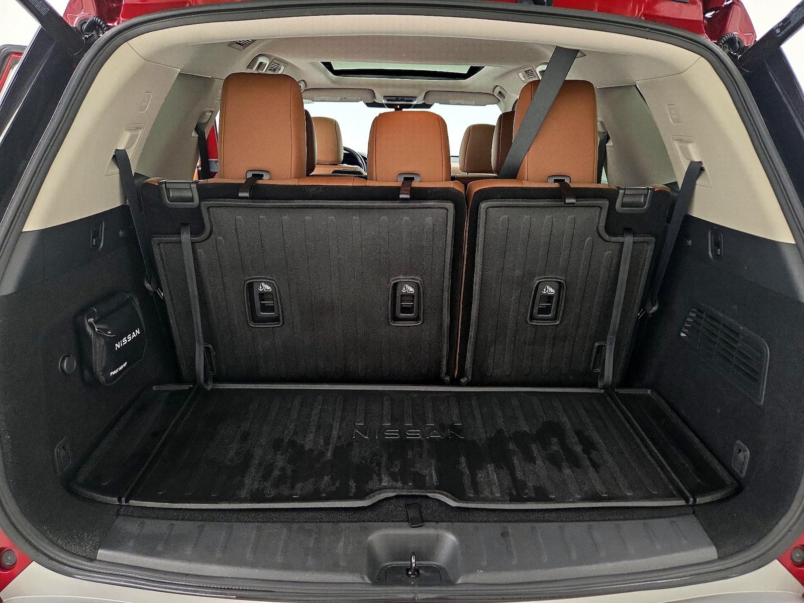 2024 Nissan Pathfinder Platinum - Photo 24