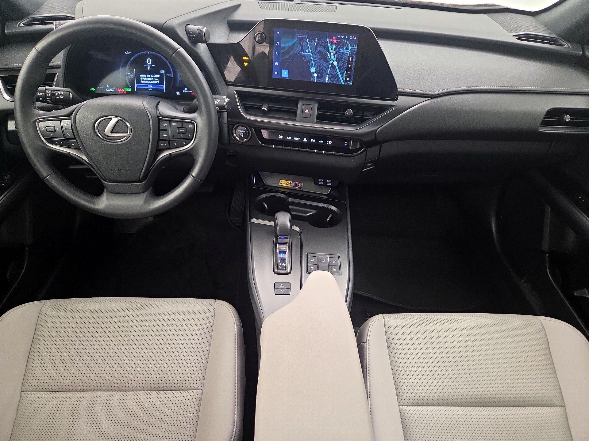 Thumbnail: 2025 Lexus UX - 9