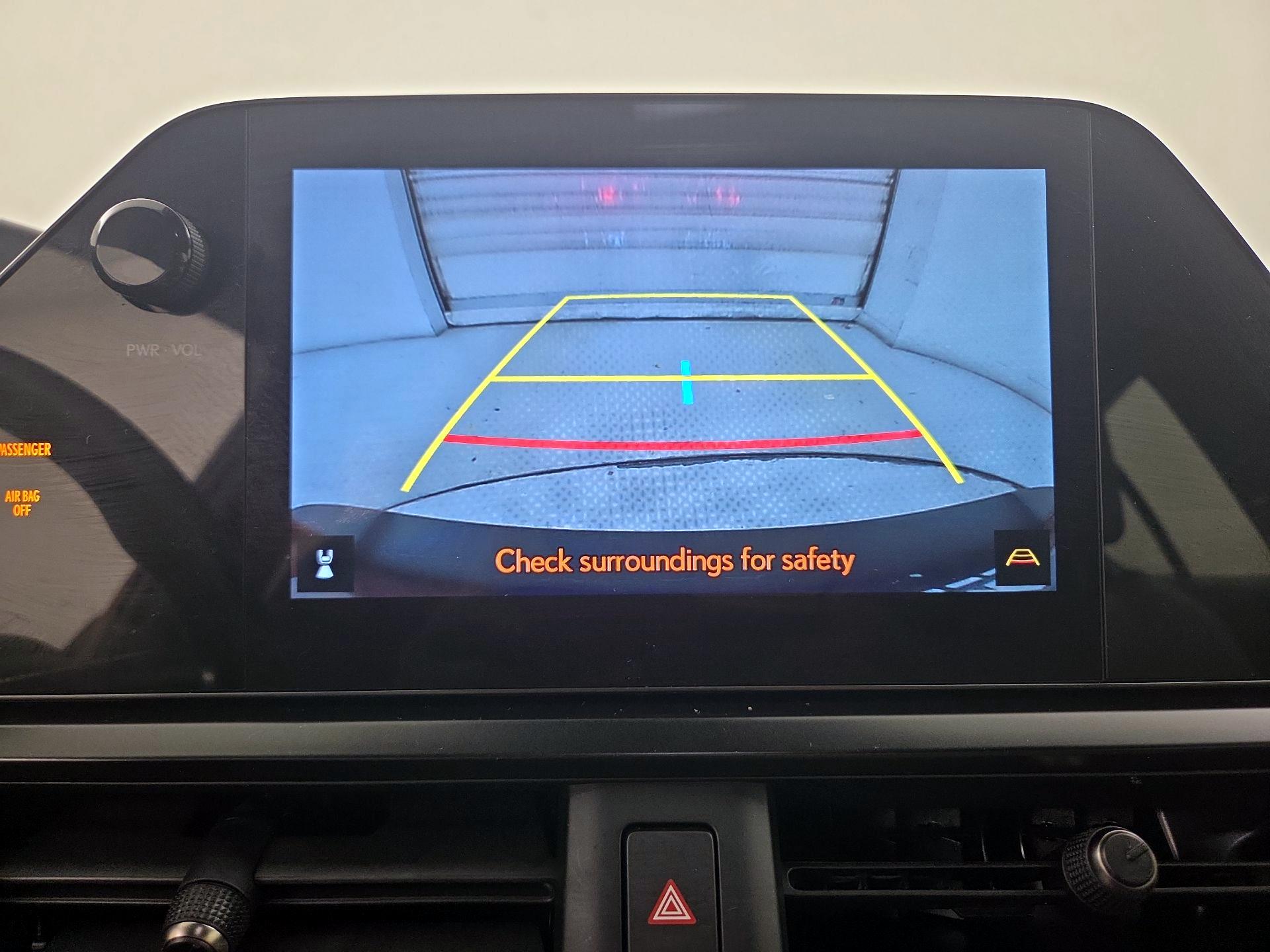 Thumbnail: 2025 Lexus UX - 15