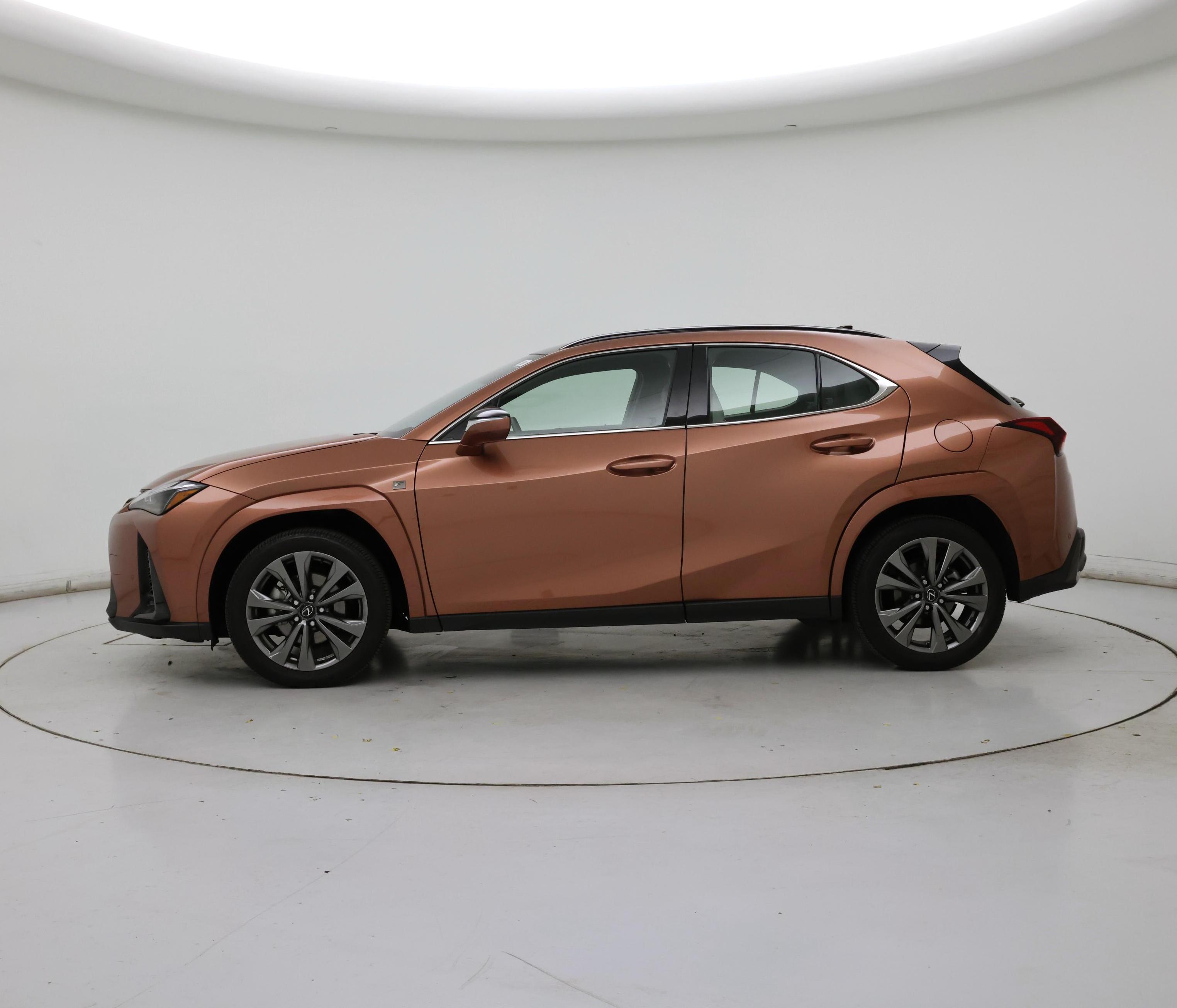 Thumbnail: 2025 Lexus UX - 3