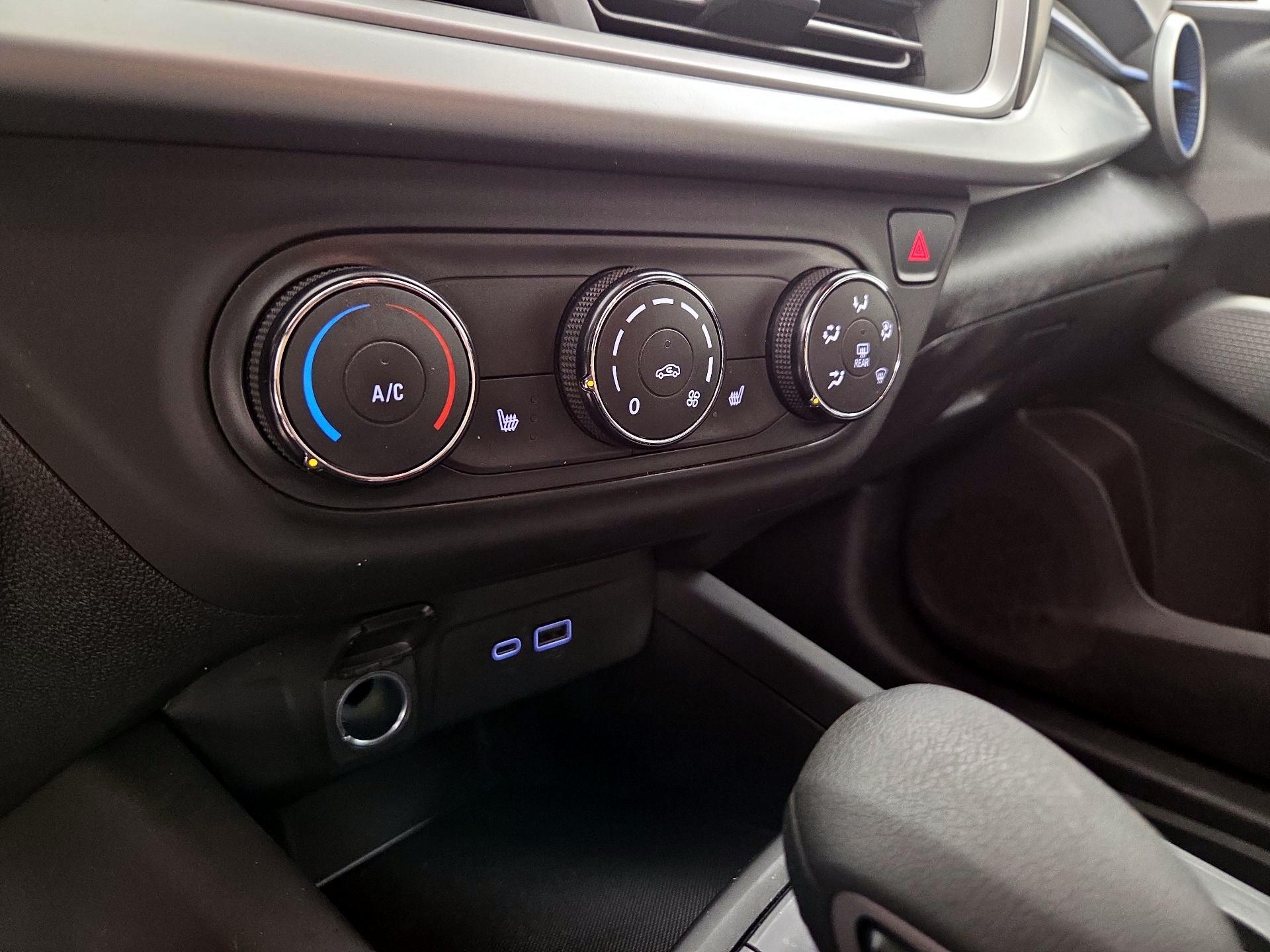 Thumbnail: 2024 Chevrolet Trax - 16