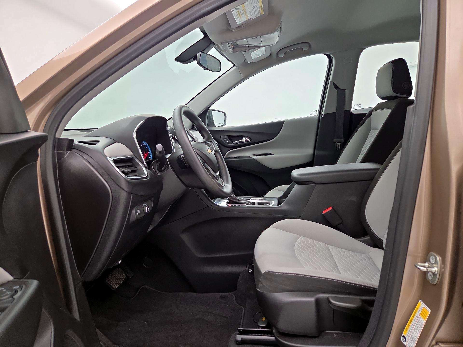 Thumbnail: 2018 Chevrolet Equinox - 11
