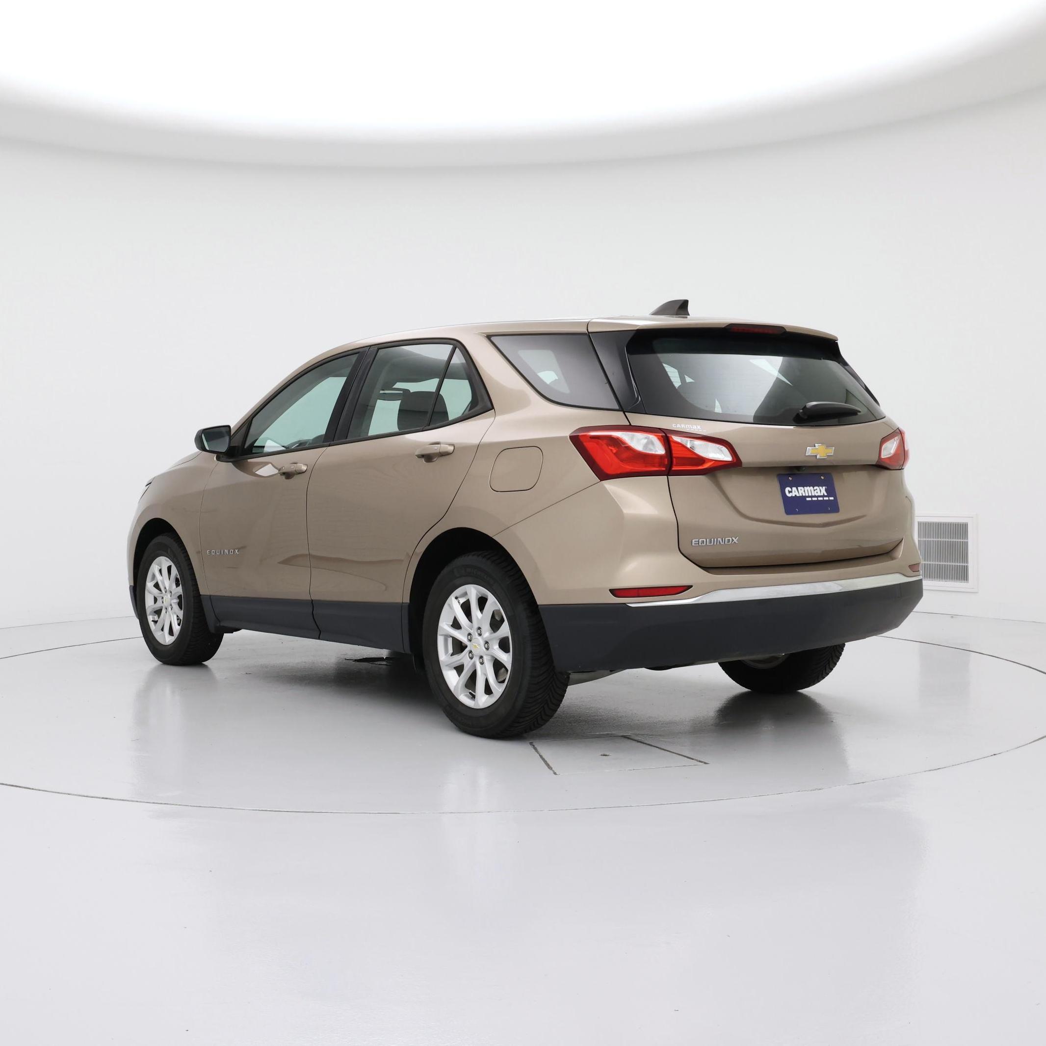 Thumbnail: 2018 Chevrolet Equinox - 2