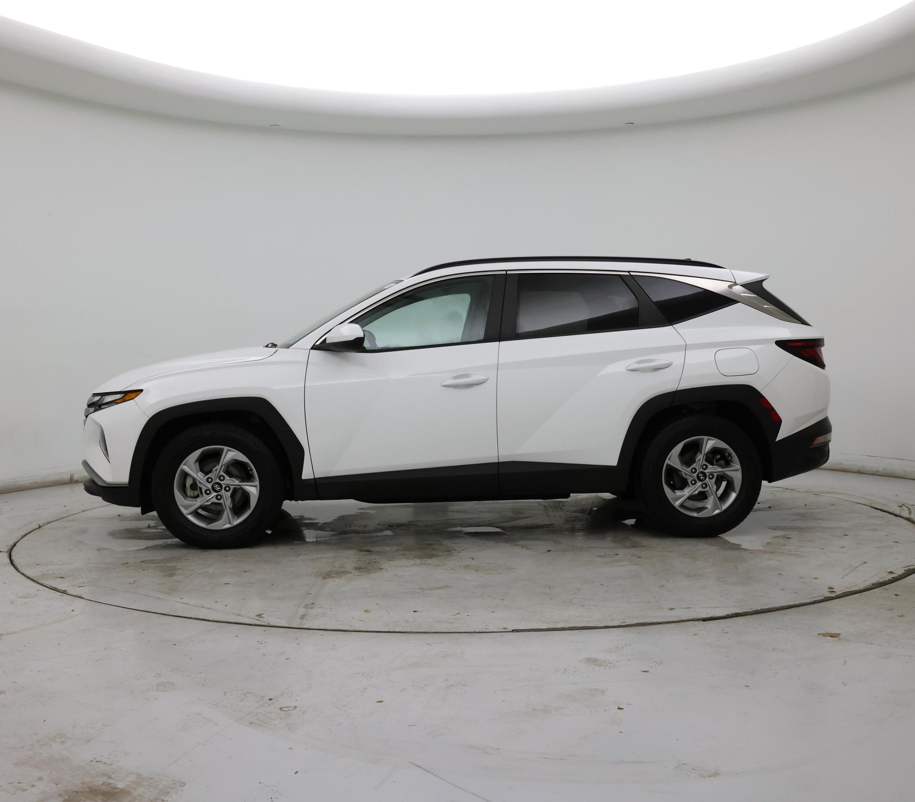 Thumbnail: 2024 Hyundai Tucson - 3