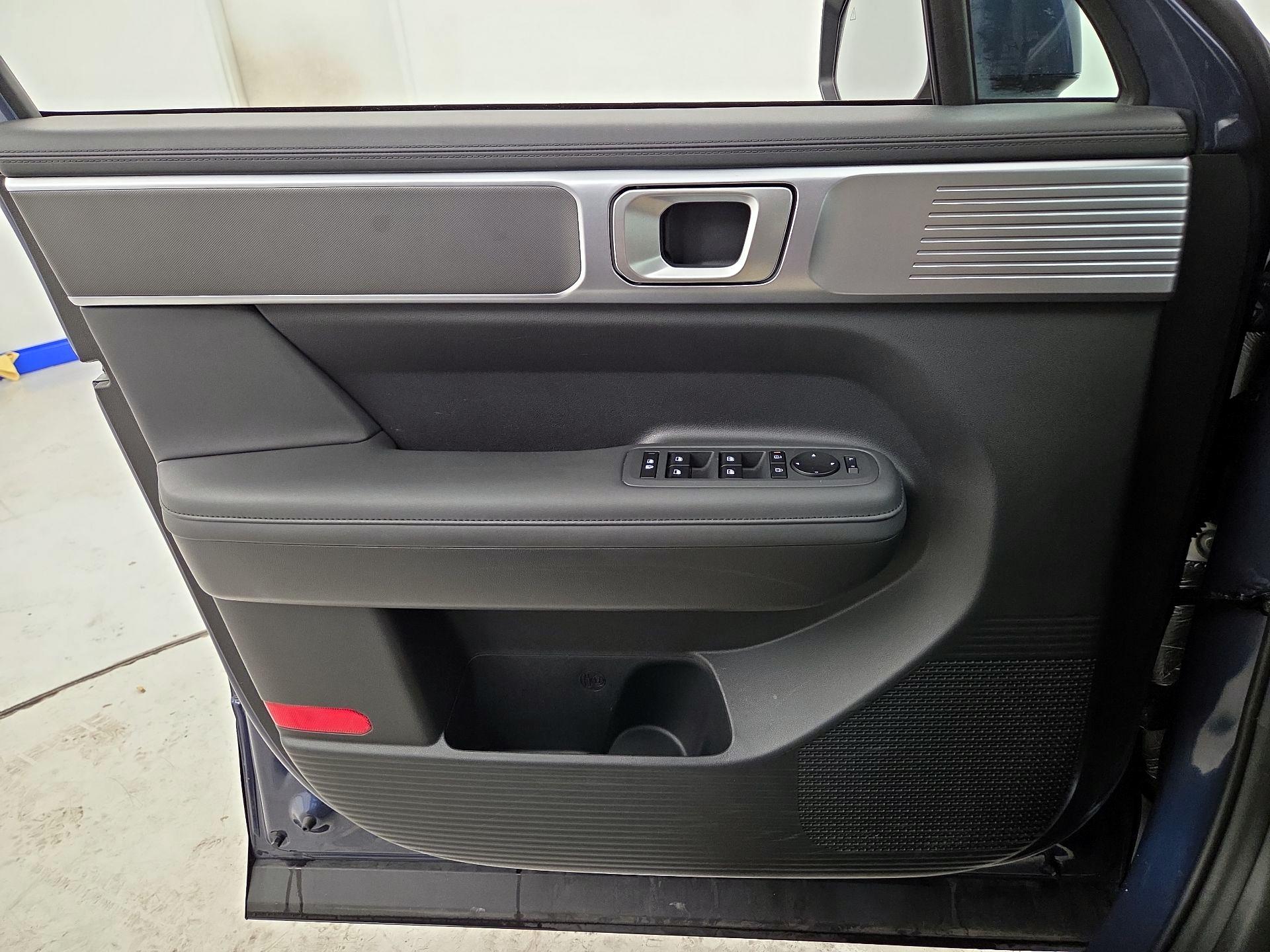 Thumbnail: 2025 Hyundai Santa Fe - 12