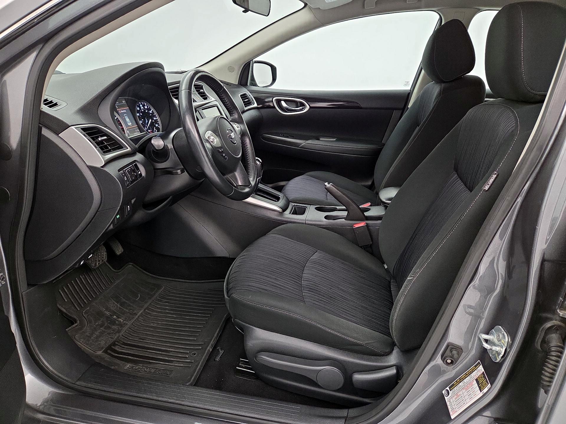 Thumbnail: 2019 Nissan Sentra - 11