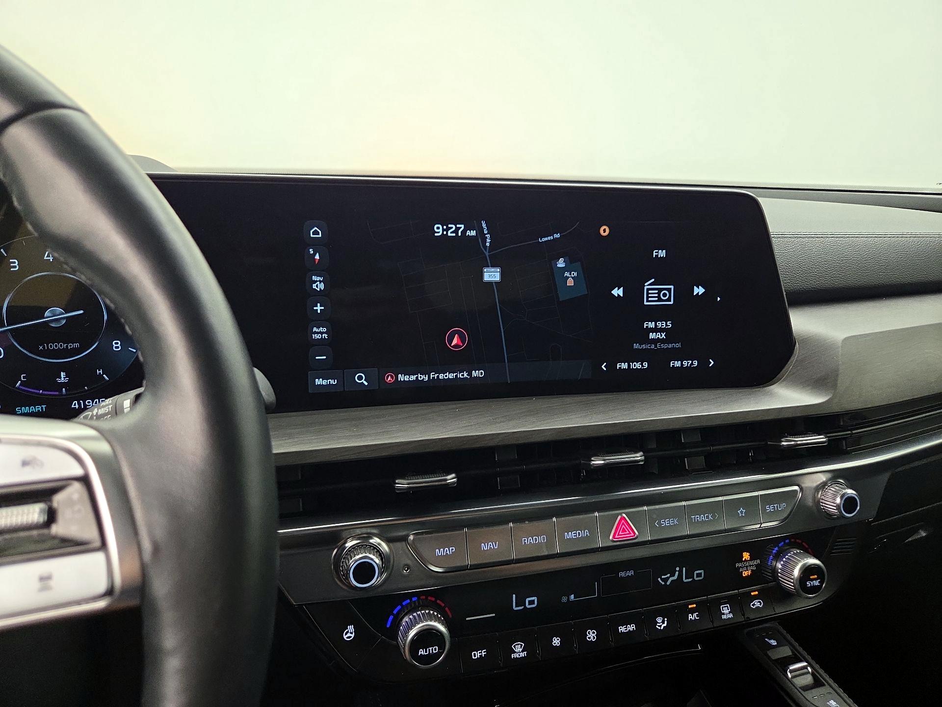 Thumbnail: 2024 Kia Telluride - 12