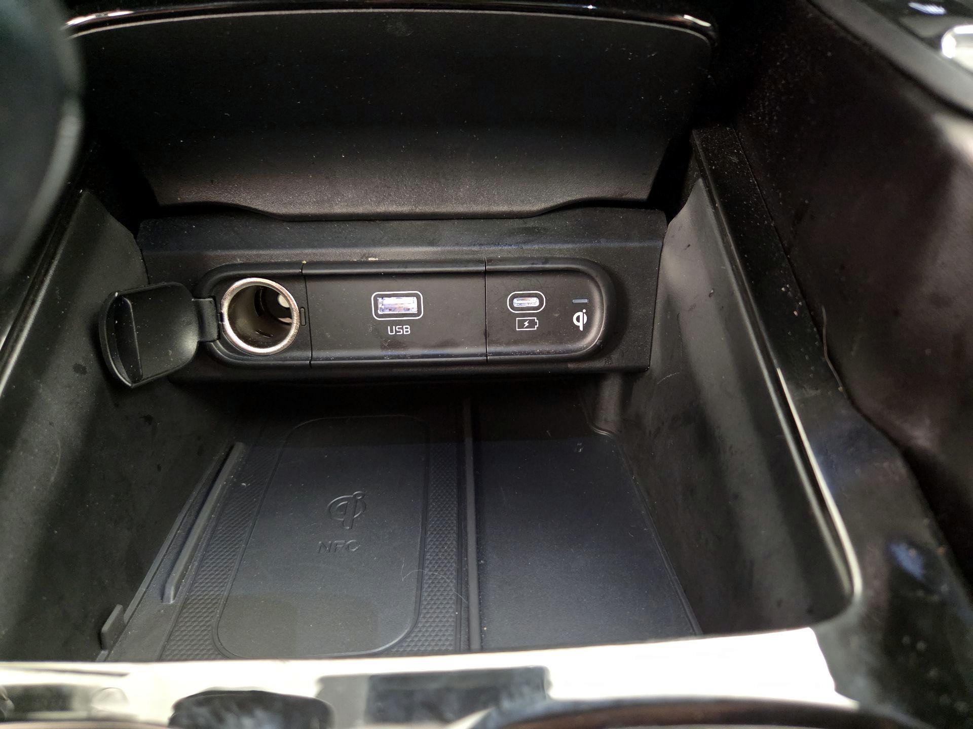 Thumbnail: 2024 Kia Telluride - 17