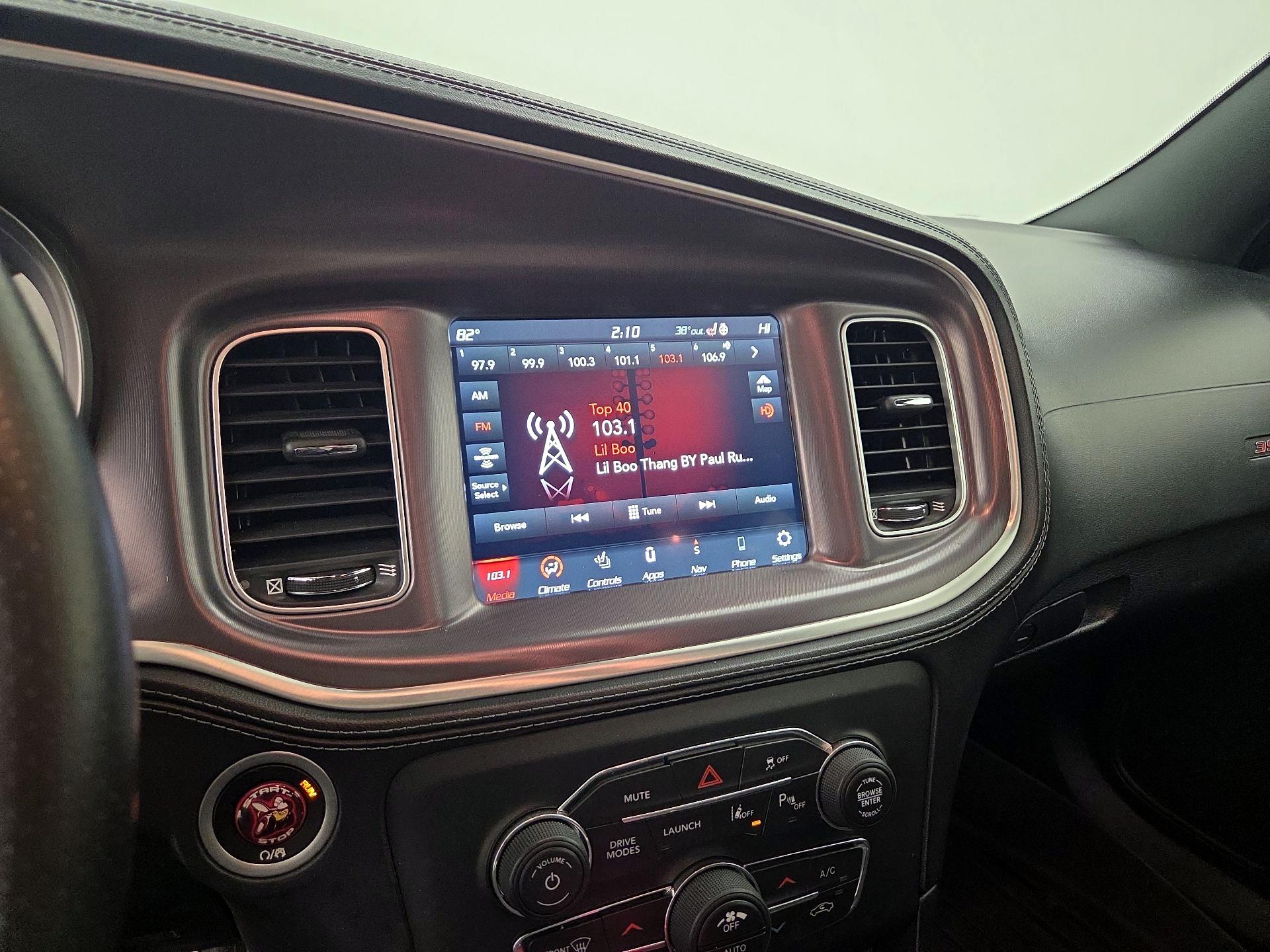 Thumbnail: 2020 Dodge Charger - 16