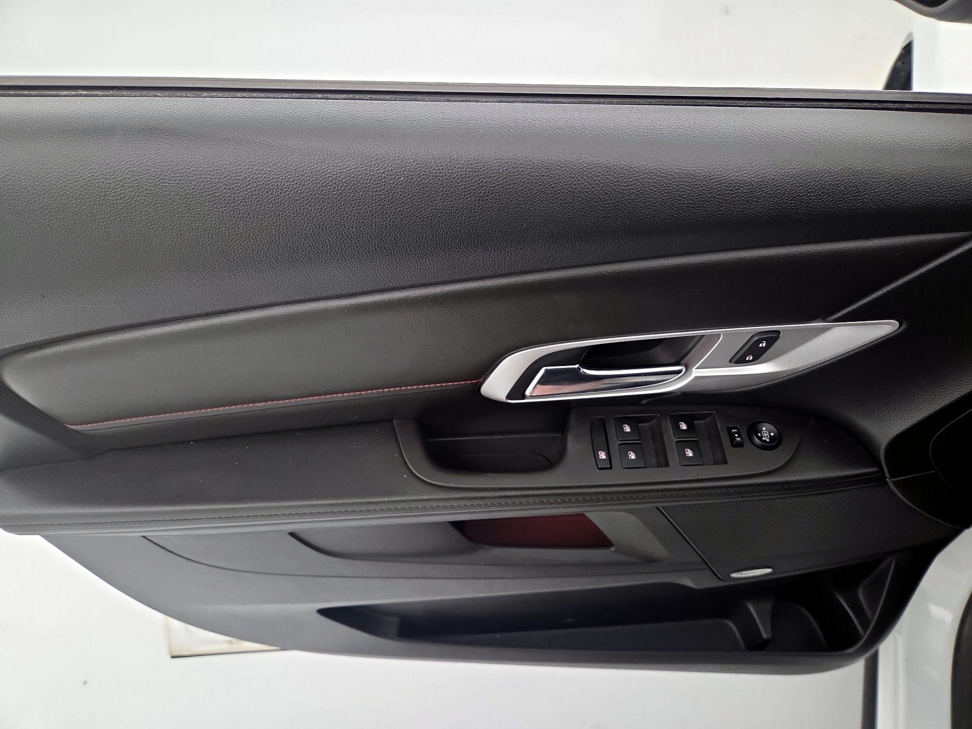 Thumbnail: 2016 GMC Terrain - 12