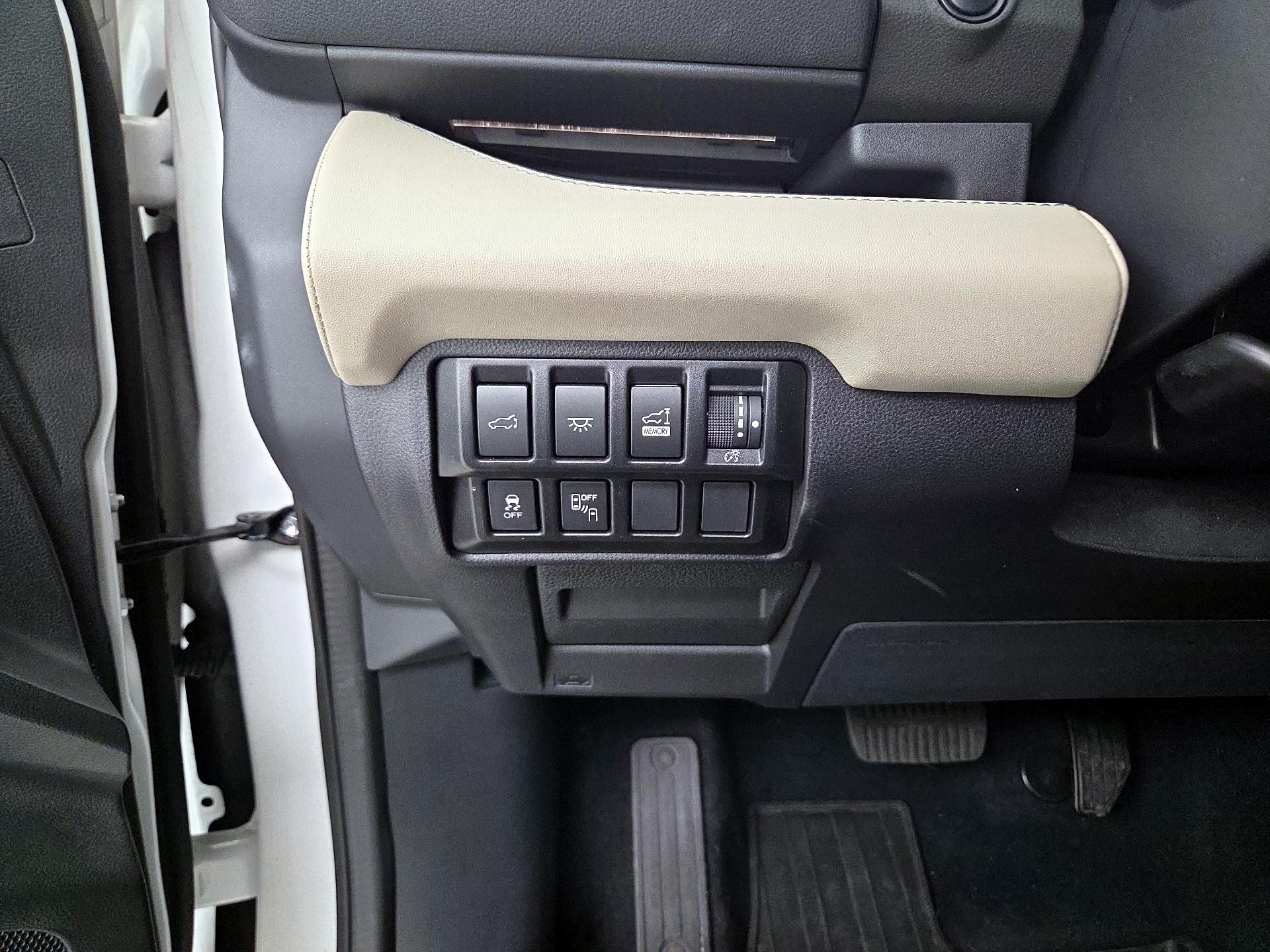 Thumbnail: 2022 Subaru Ascent - 11