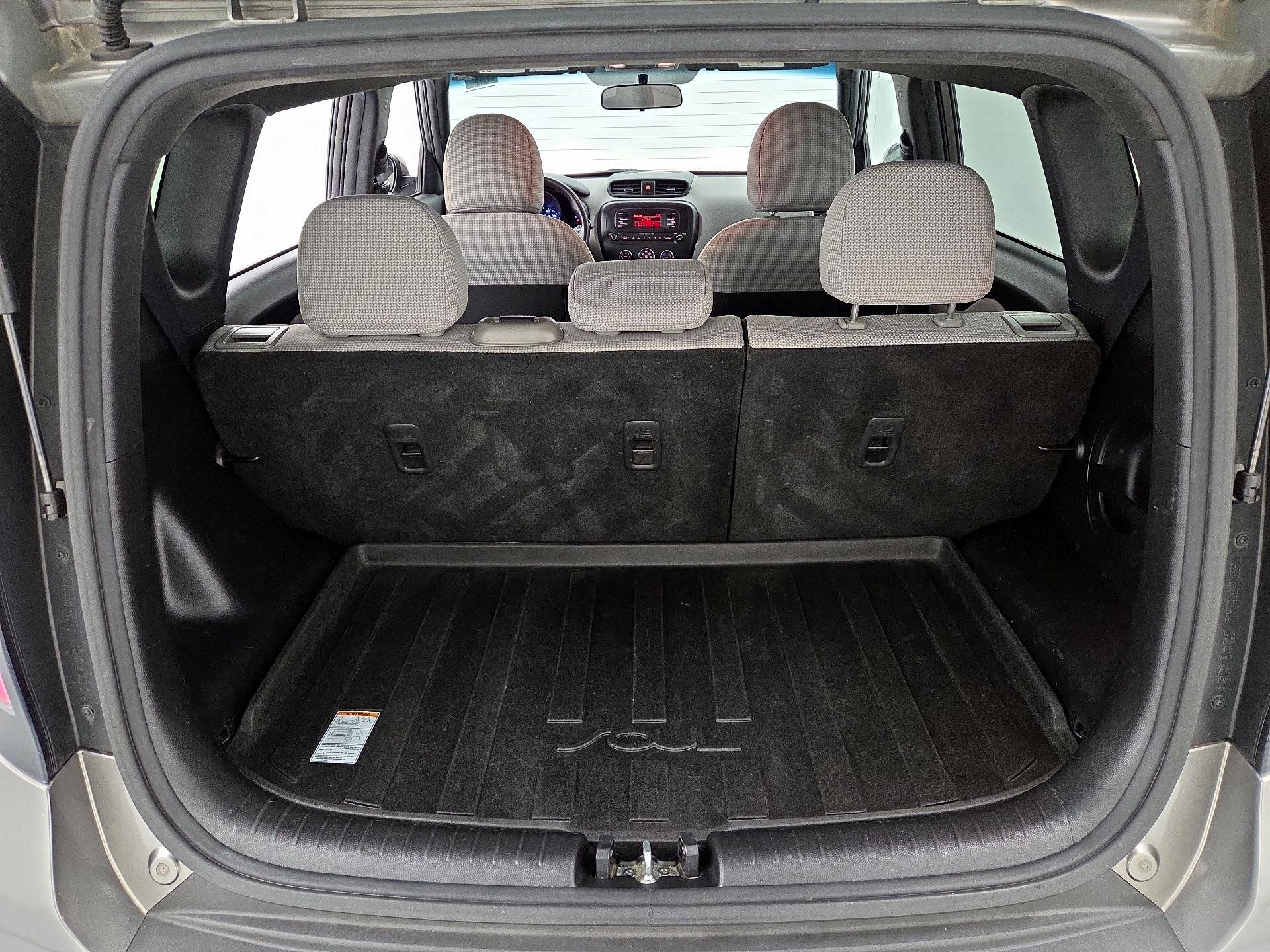 Thumbnail: 2015 Kia Soul - 19