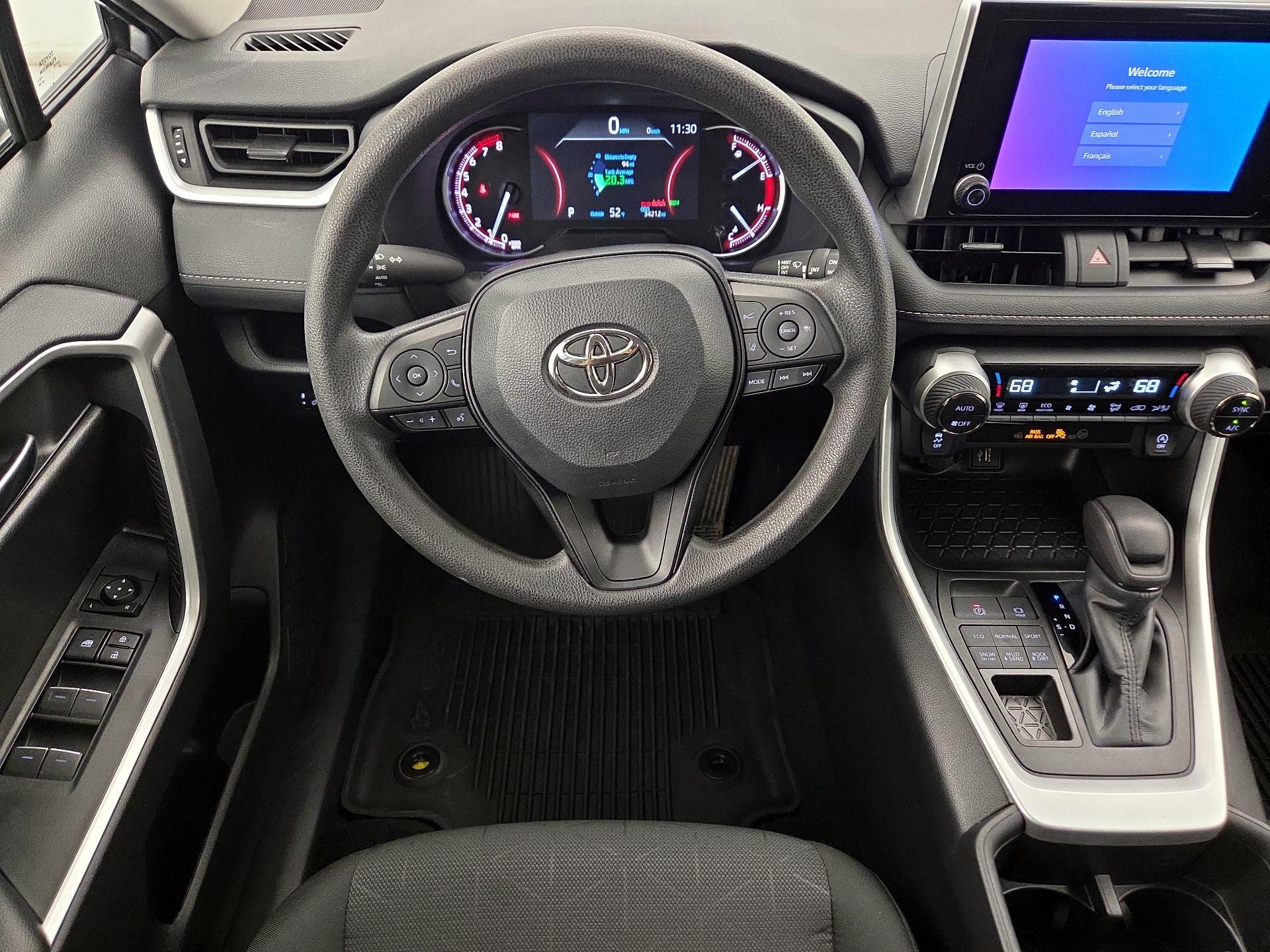 Thumbnail: 2024 Toyota RAV4 - 10