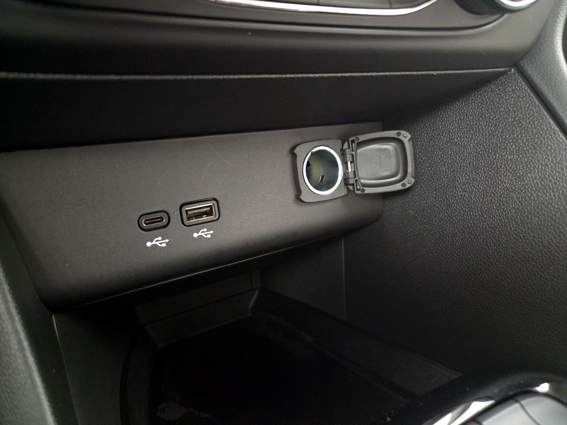 Thumbnail: 2024 Buick Encore GX - 18