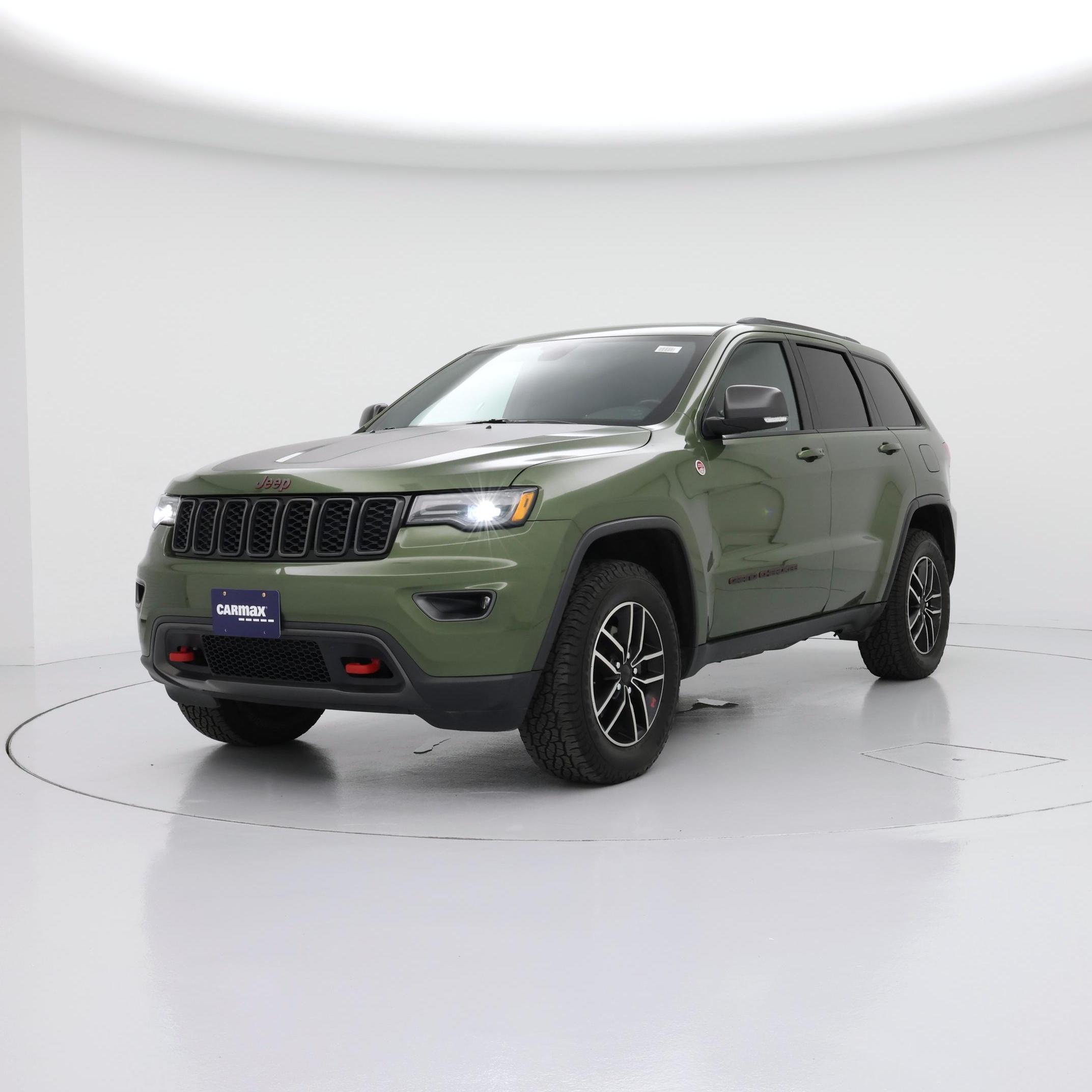 Thumbnail: 2020 Jeep Grand Cherokee - 4