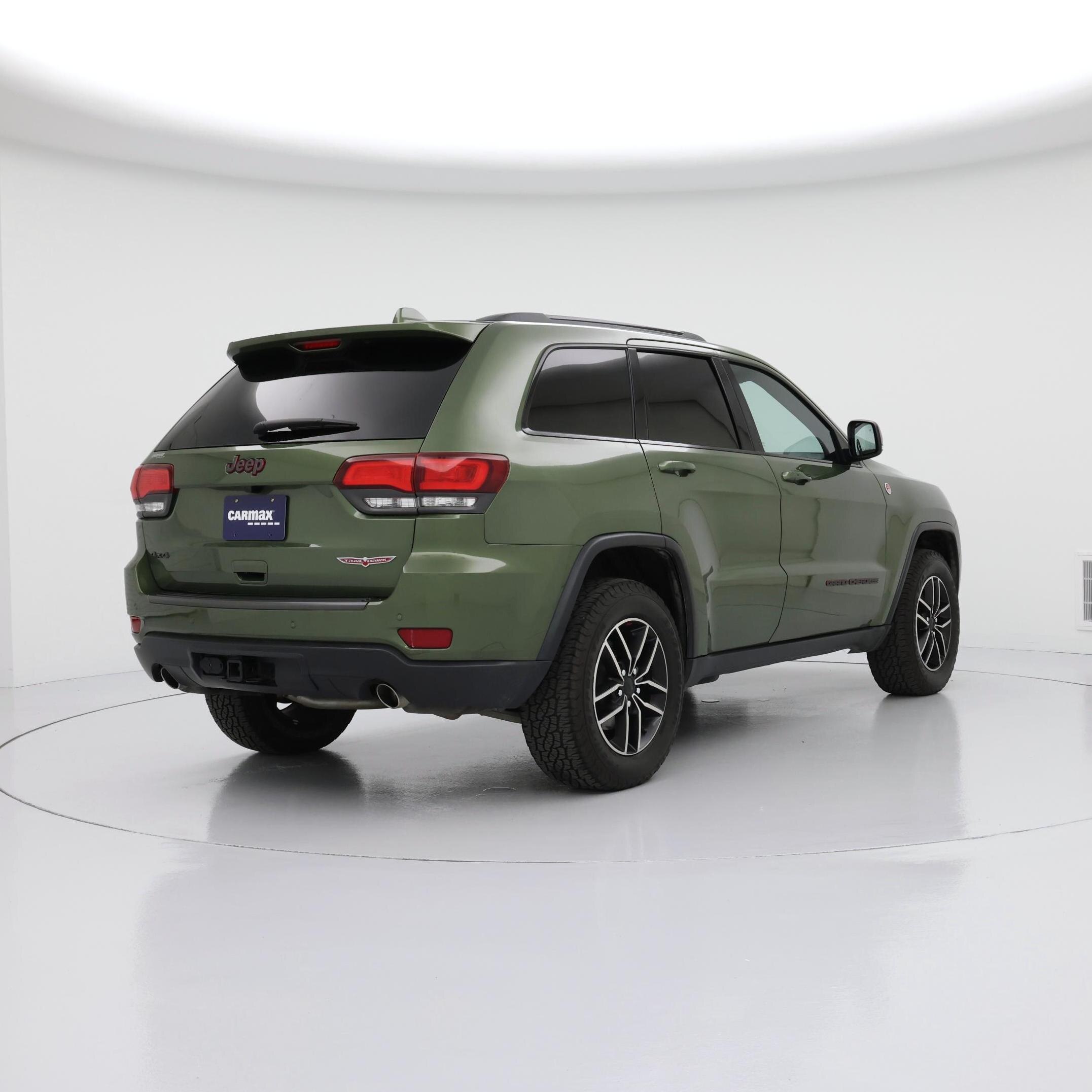 Thumbnail: 2020 Jeep Grand Cherokee - 8