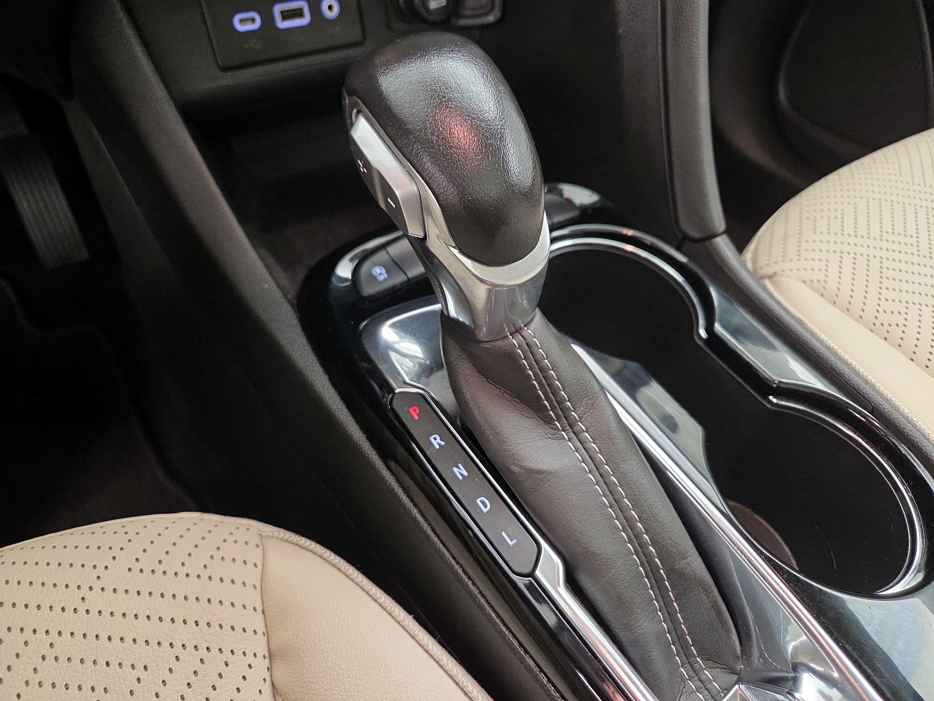 Thumbnail: 2023 Buick Encore GX - 18