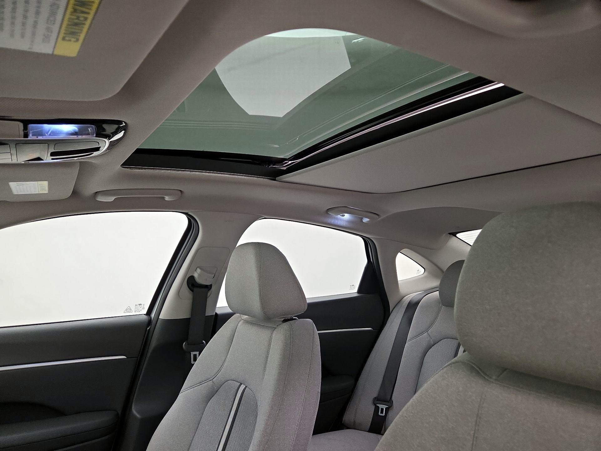 Thumbnail: 2021 Hyundai Sonata - 19