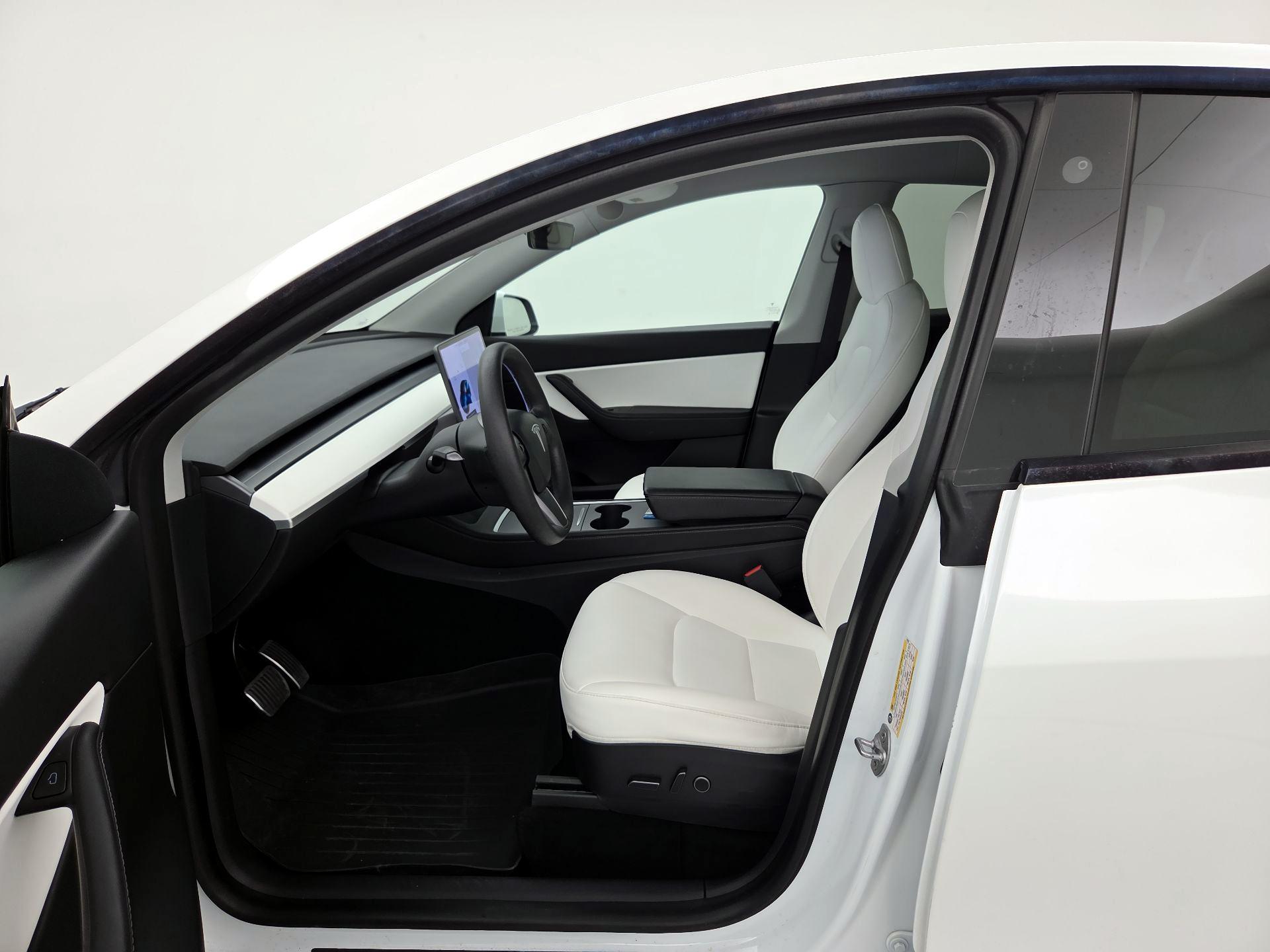 Thumbnail: 2021 Tesla Model Y - 9