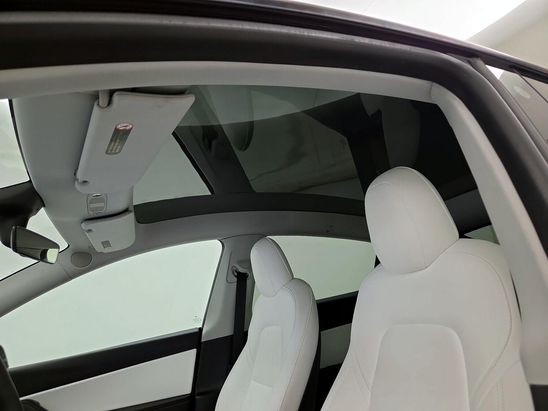 Thumbnail: 2021 Tesla Model Y - 16