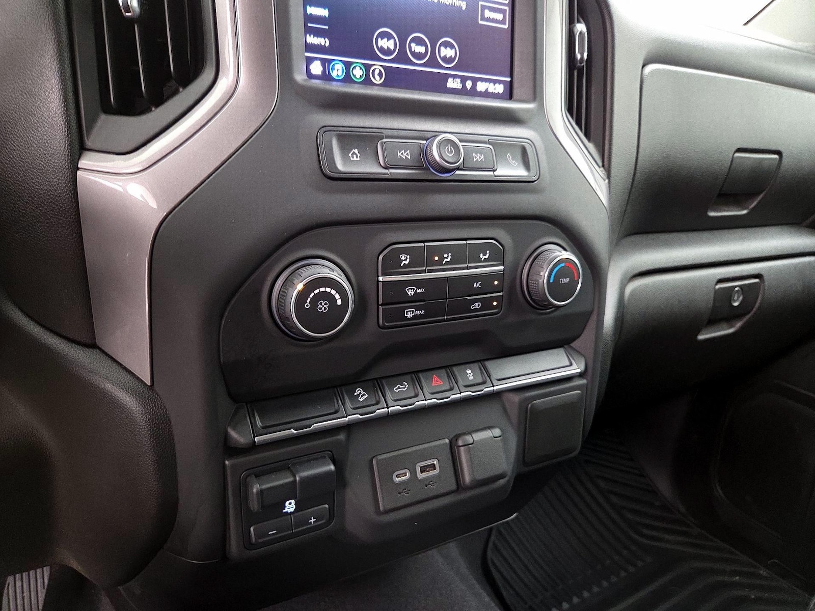 2021 Chevrolet Silverado 1500 Custom - Photo 17