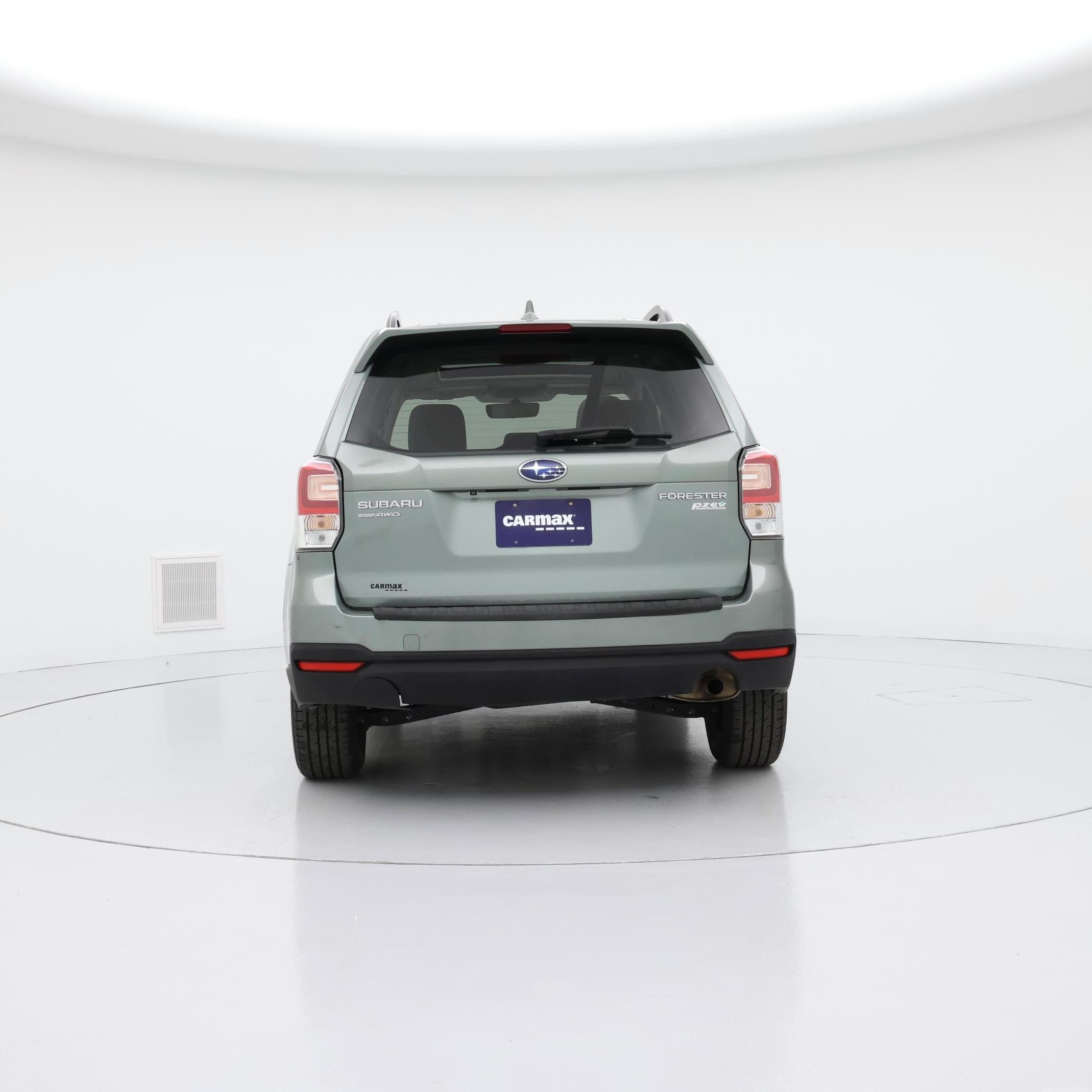 Thumbnail: 2017 Subaru Forester - 6