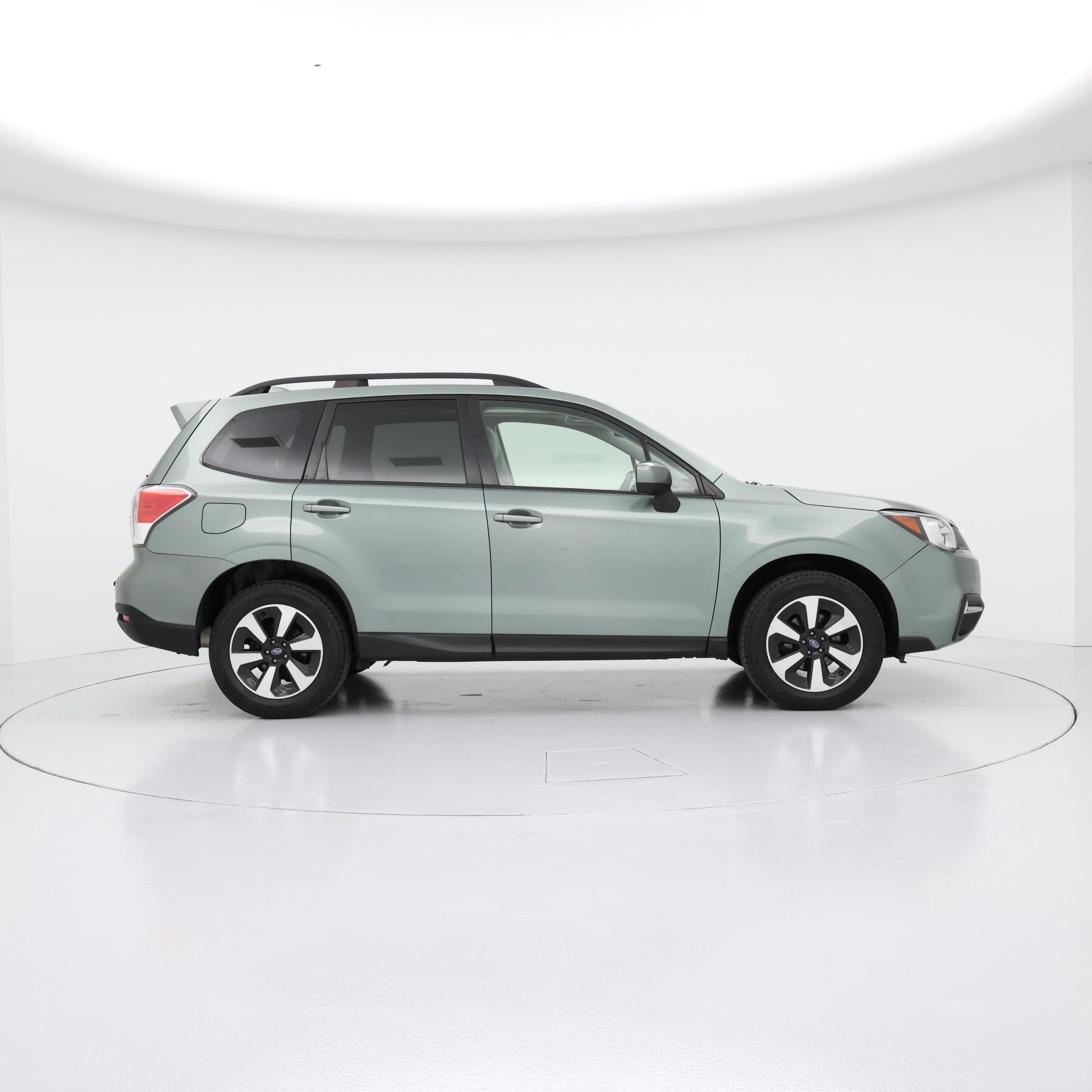 Thumbnail: 2017 Subaru Forester - 7
