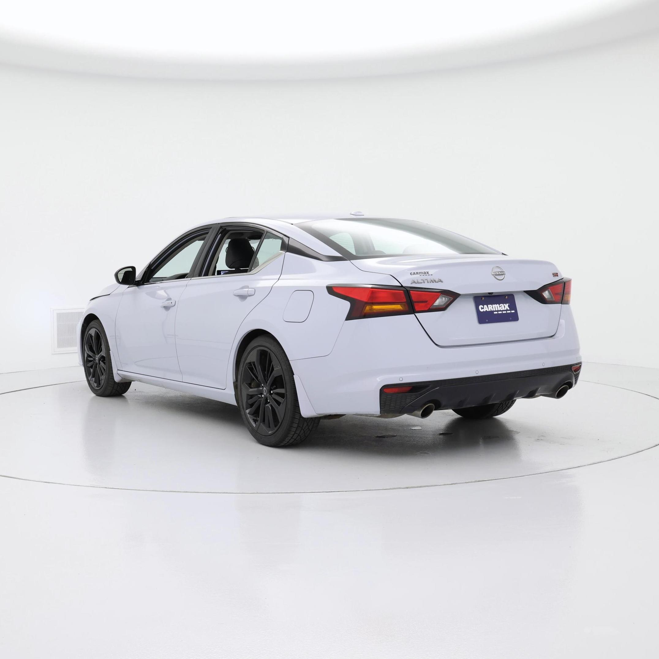 Thumbnail: 2024 Nissan Altima - 2