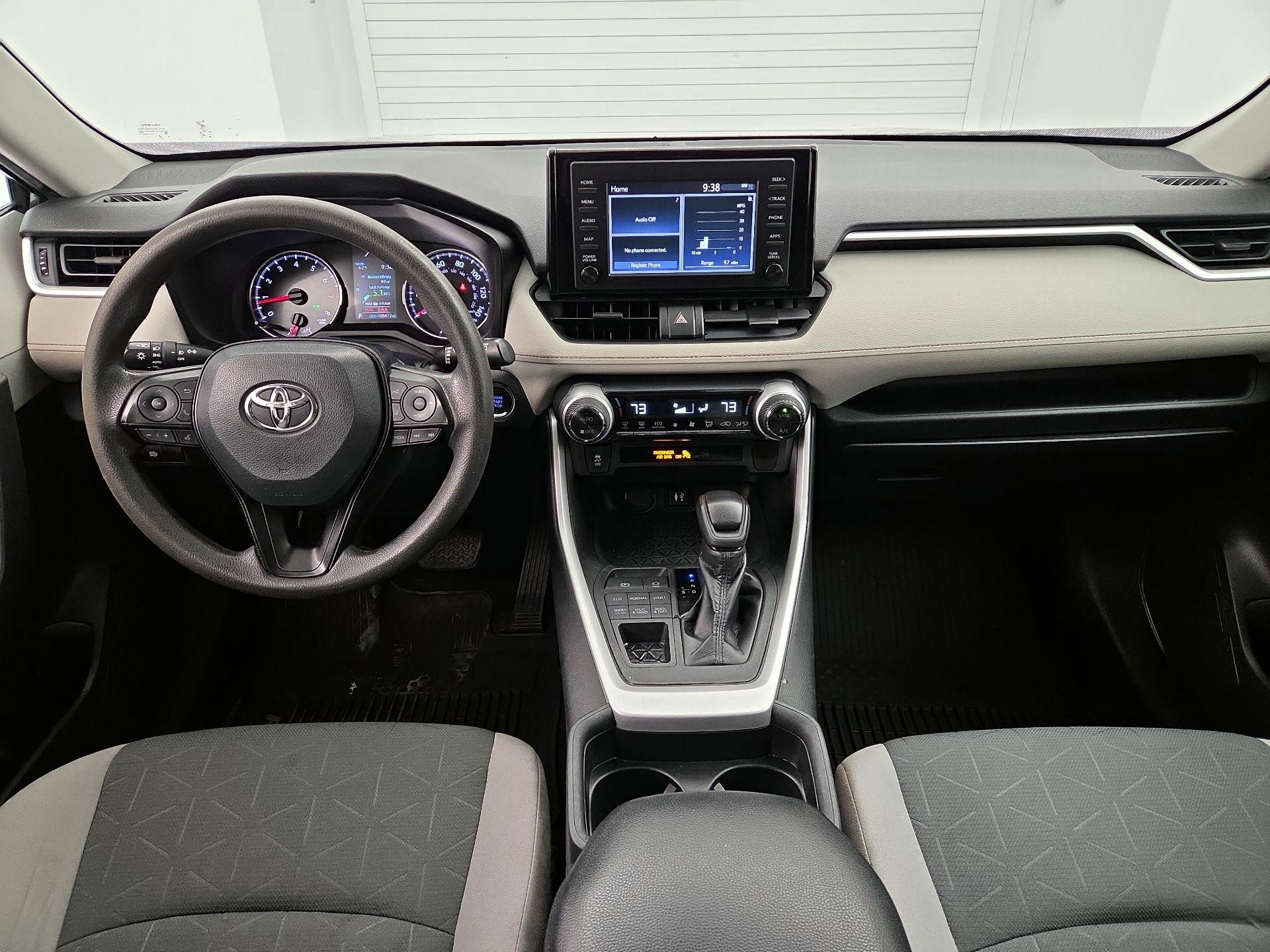 Thumbnail: 2019 Toyota RAV4 - 9