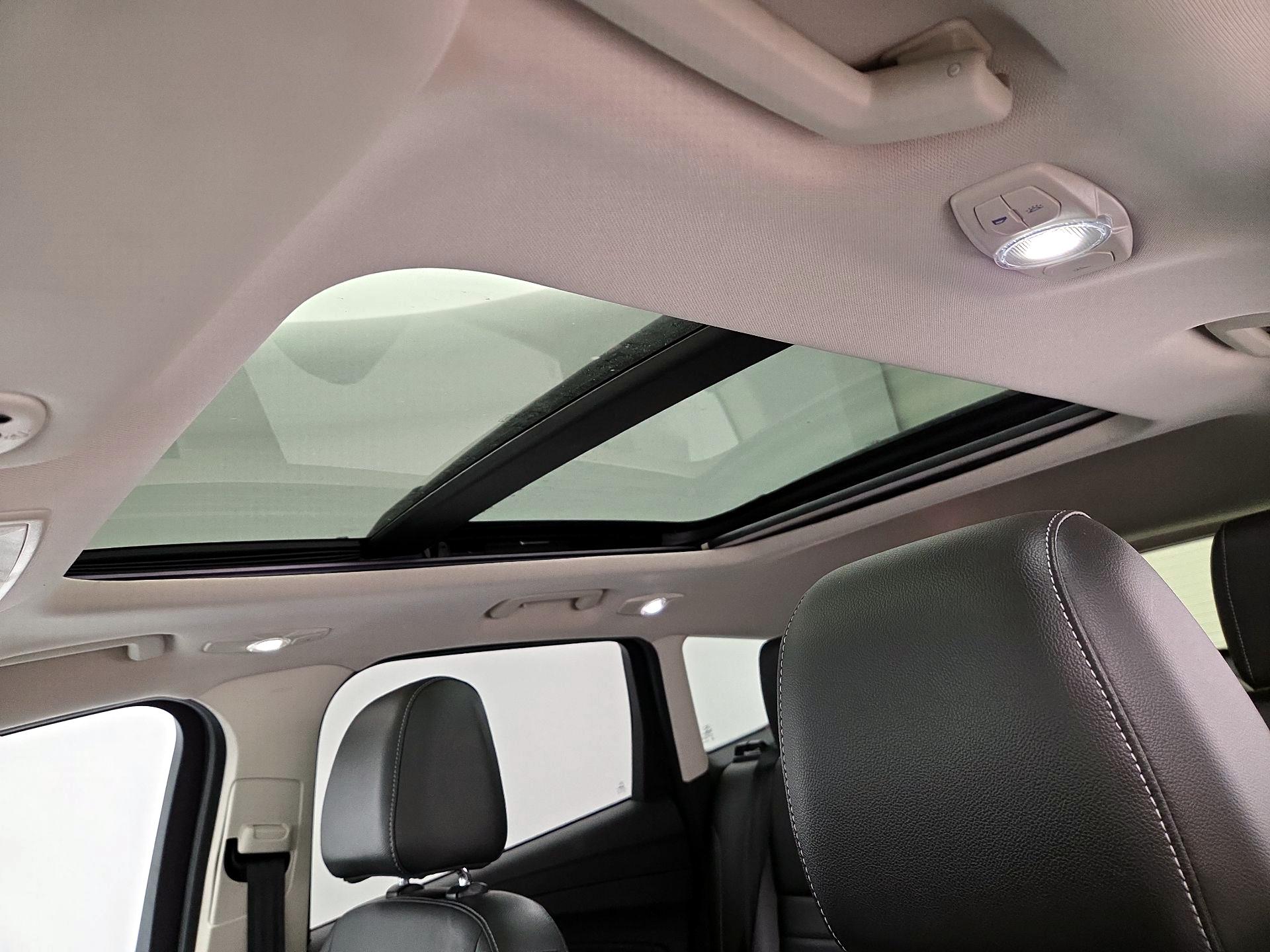 Thumbnail: 2014 Ford Escape - 19