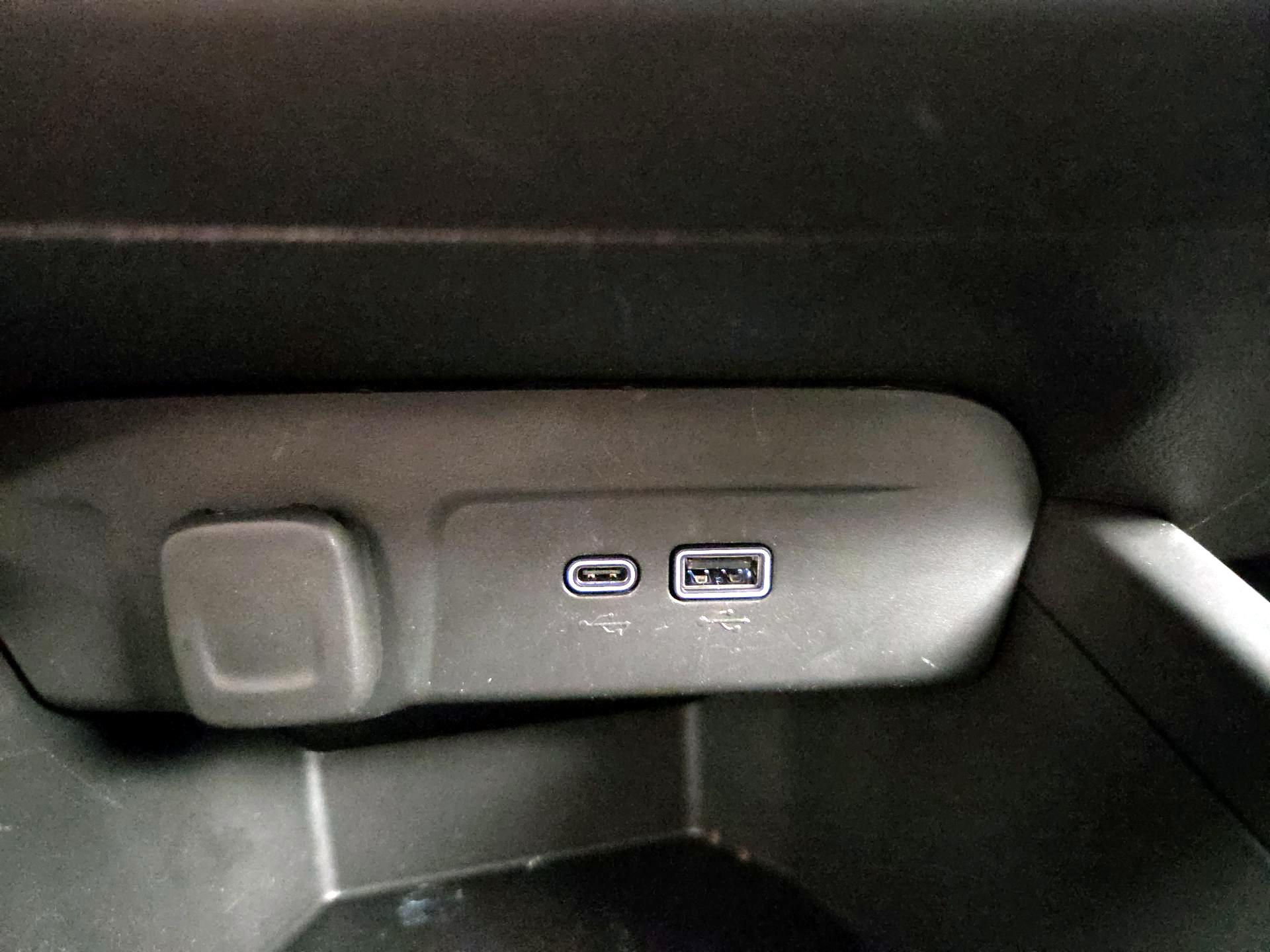 Thumbnail: 2024 Chevrolet Trax - 18