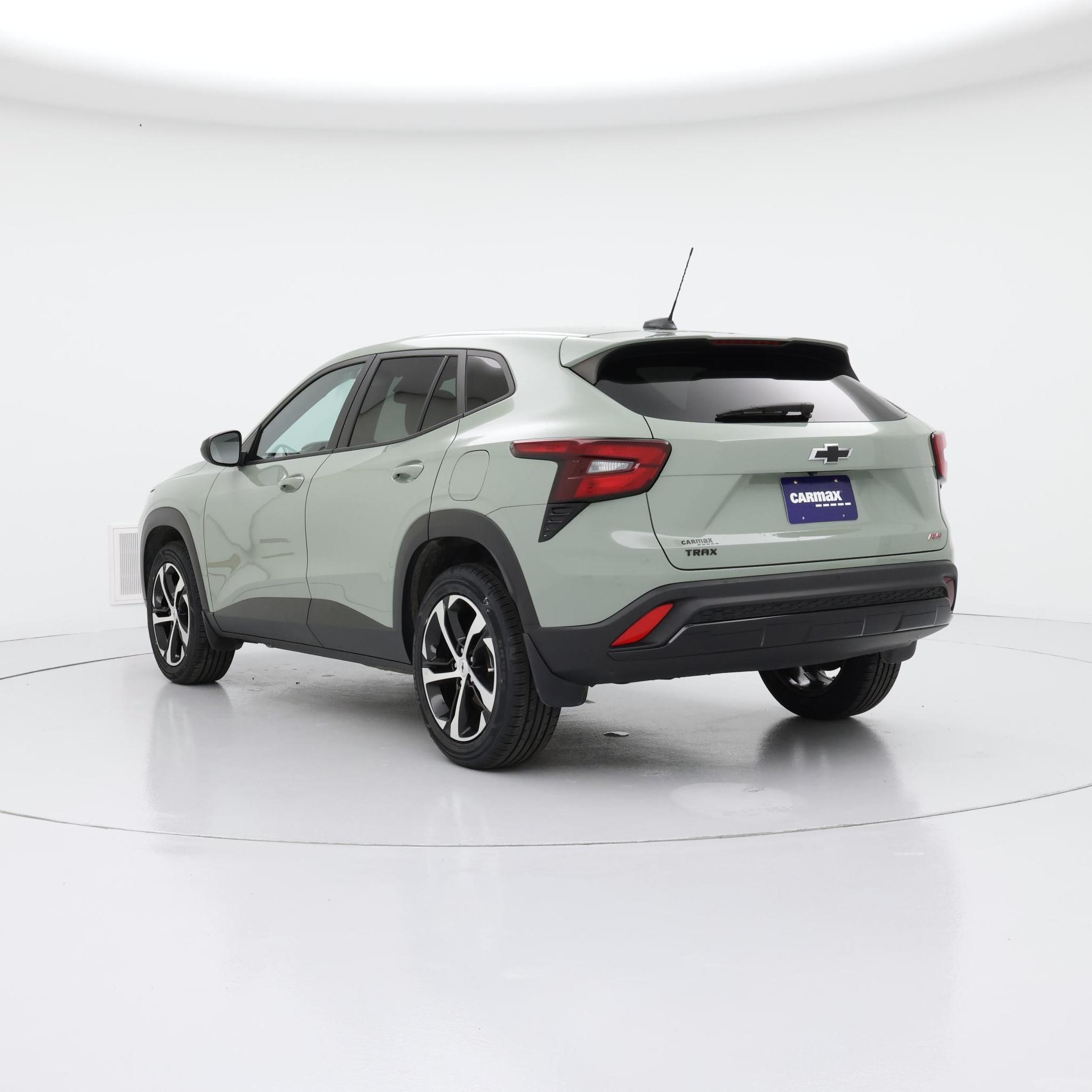 Thumbnail: 2024 Chevrolet Trax - 2