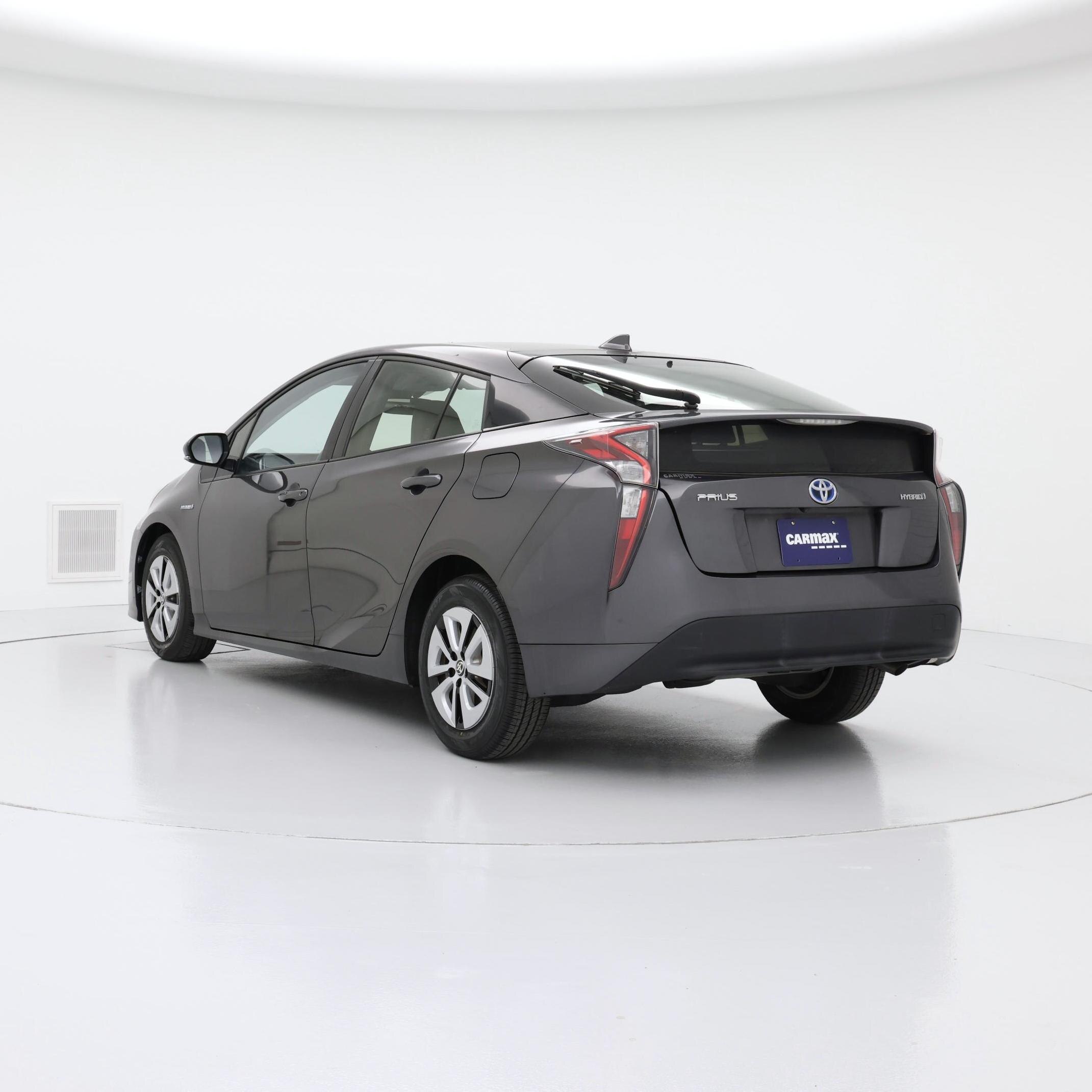 Thumbnail: 2017 Toyota Prius - 2