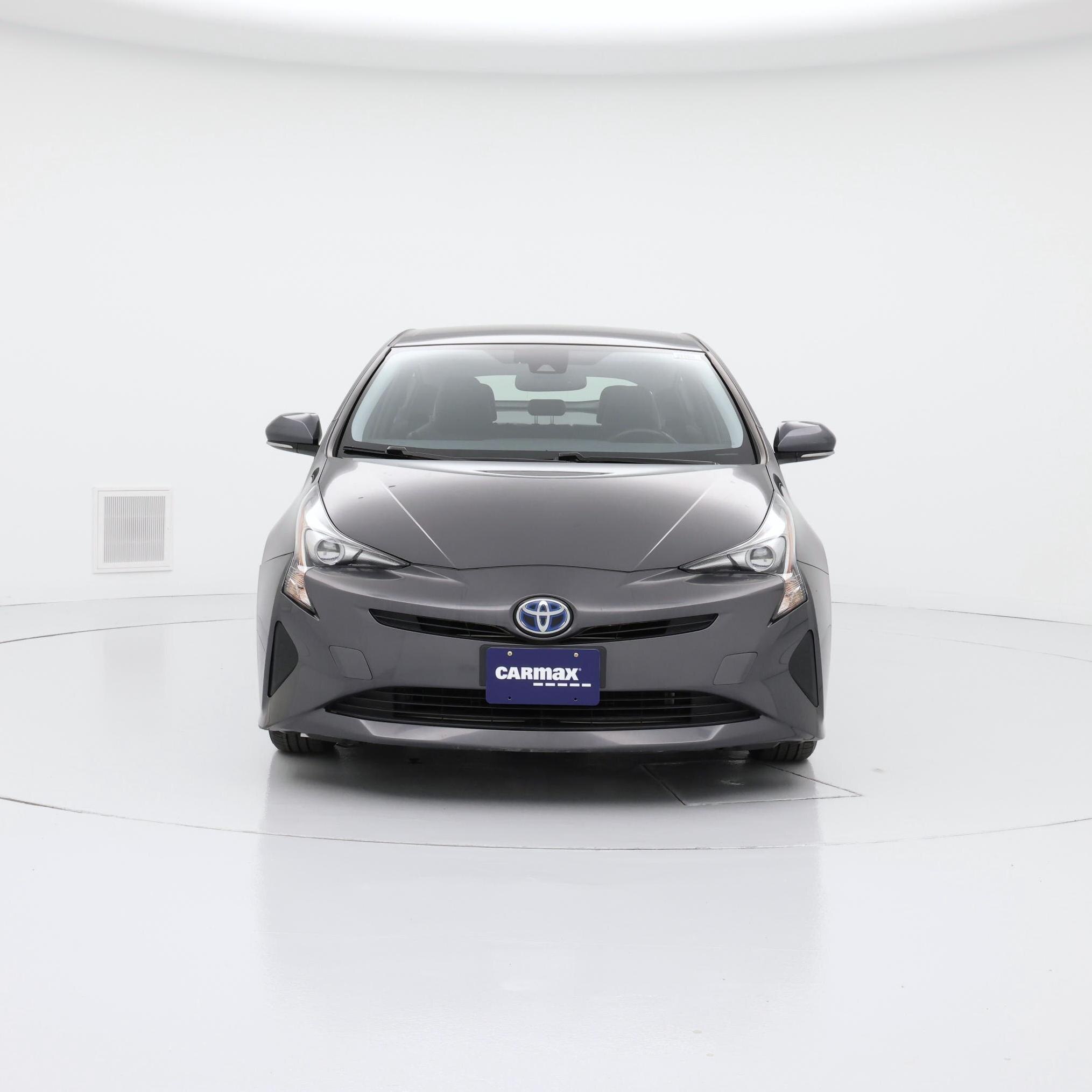 Thumbnail: 2017 Toyota Prius - 5