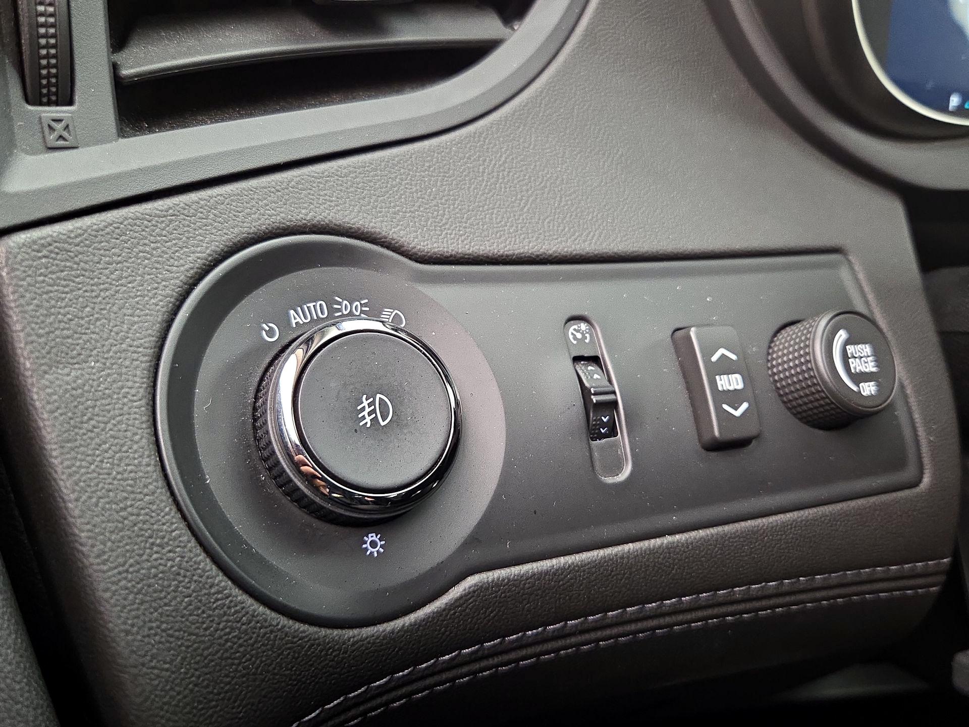Thumbnail: 2016 Buick LaCrosse - 13